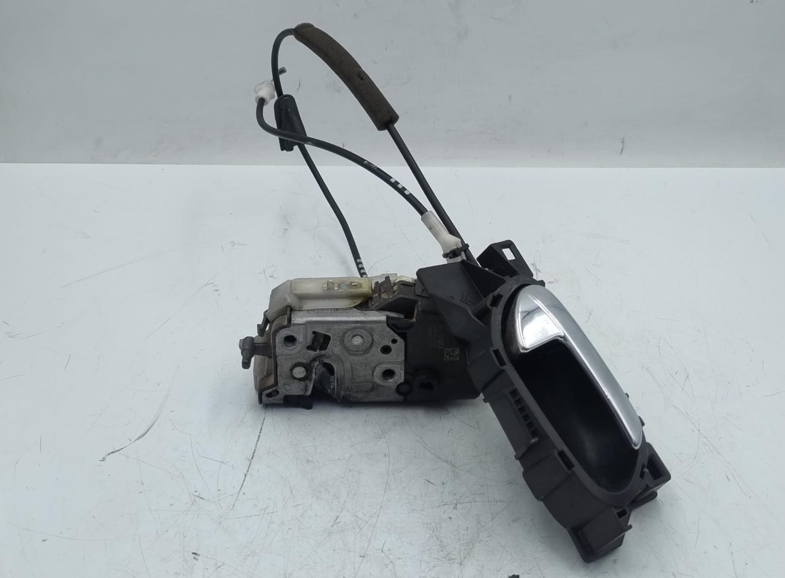 Serratura porta ant. dx.