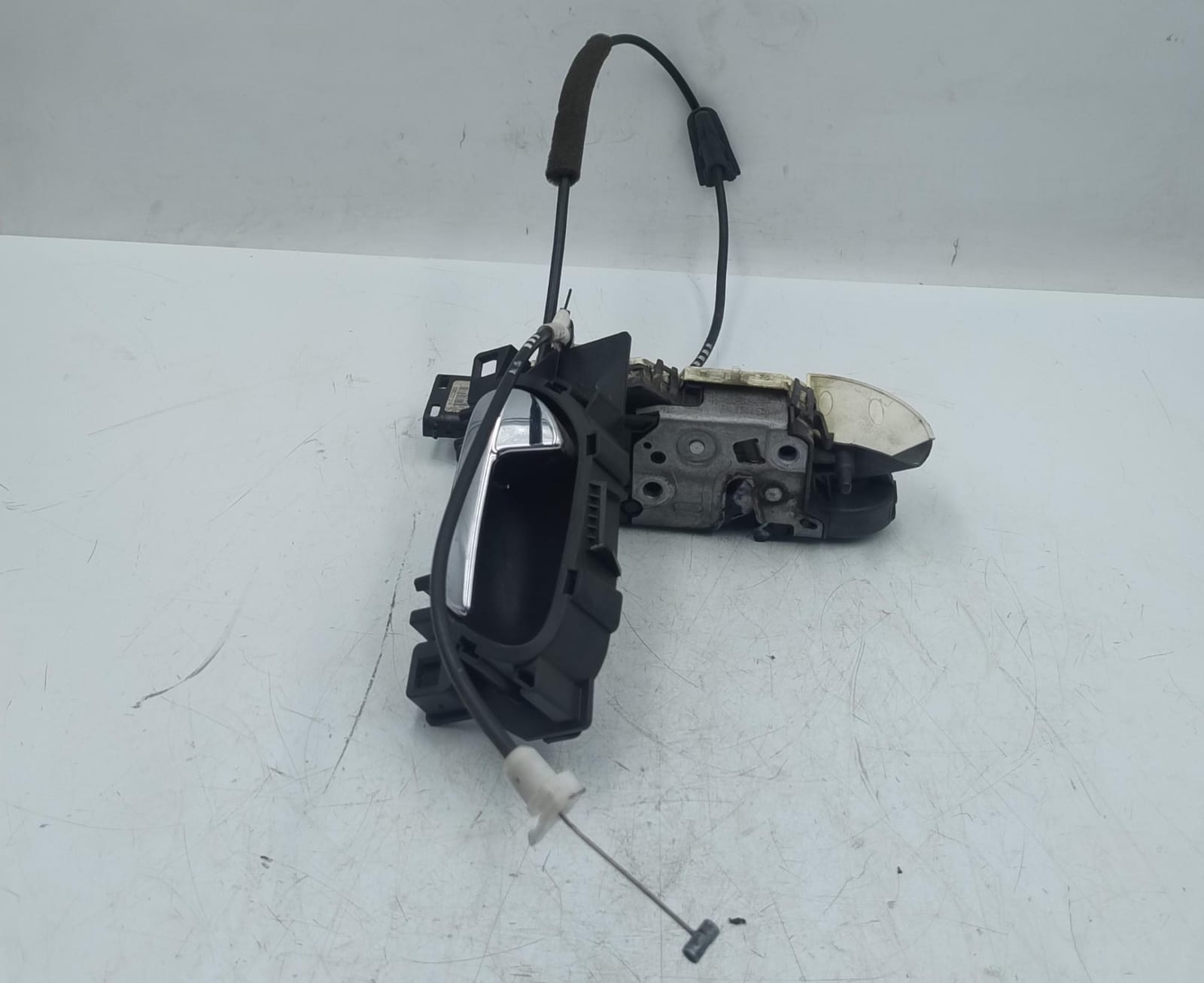 Serratura porta ant. sx.