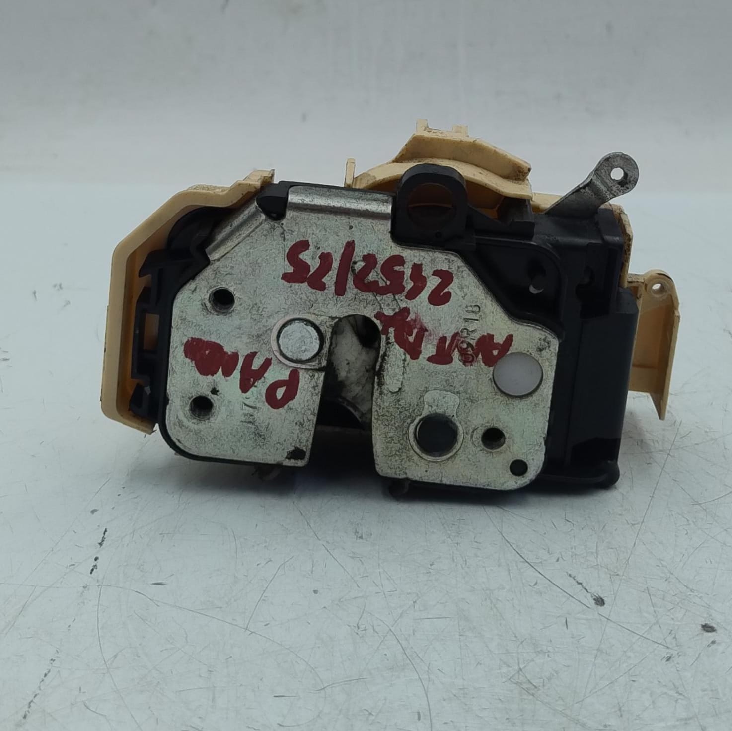 Serratura porta ant. dx.