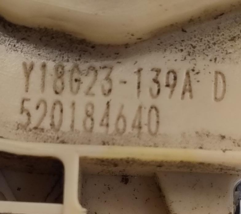 Serratura porta ant. dx.