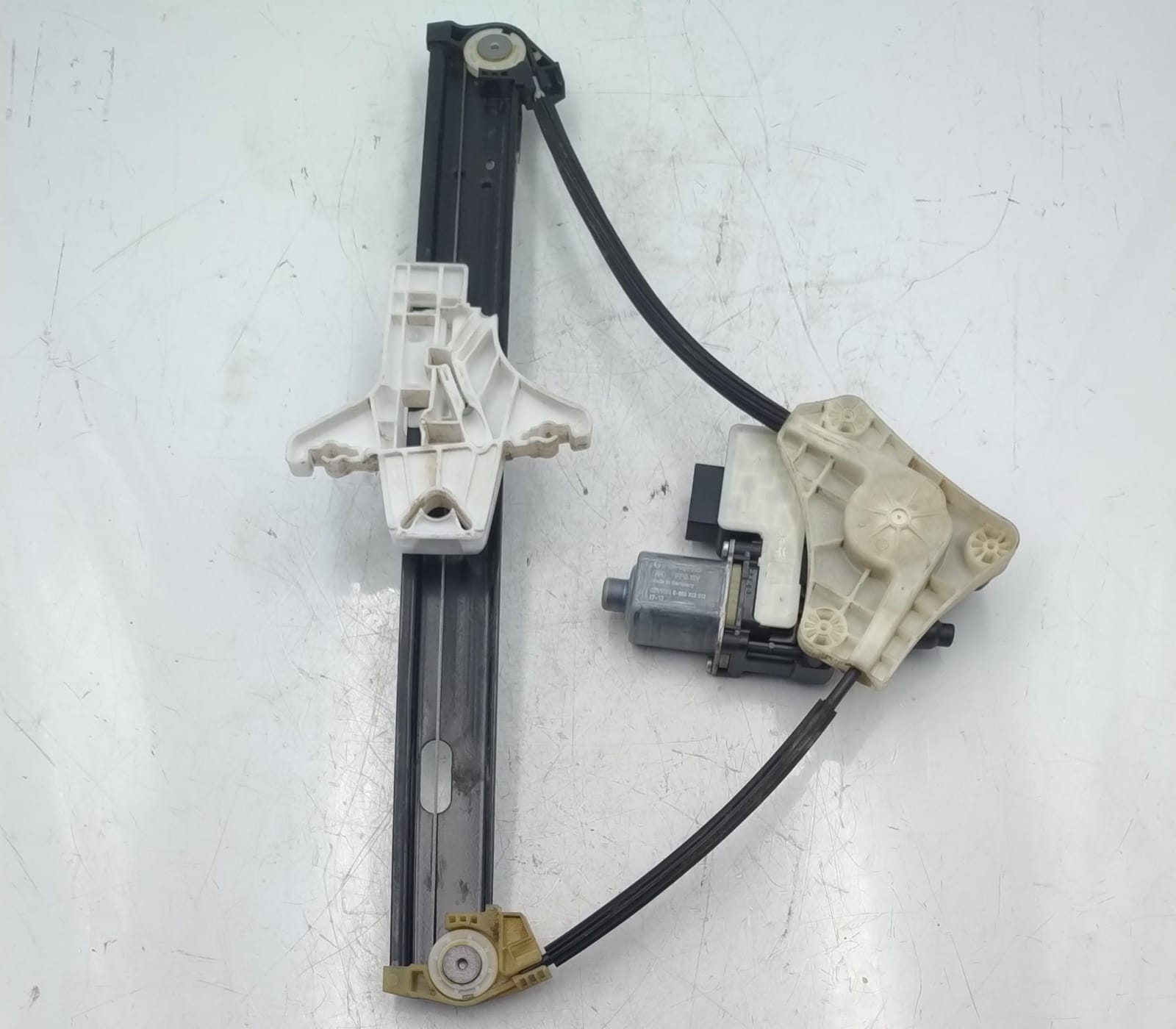 alzacristallo elettrico post. sx.