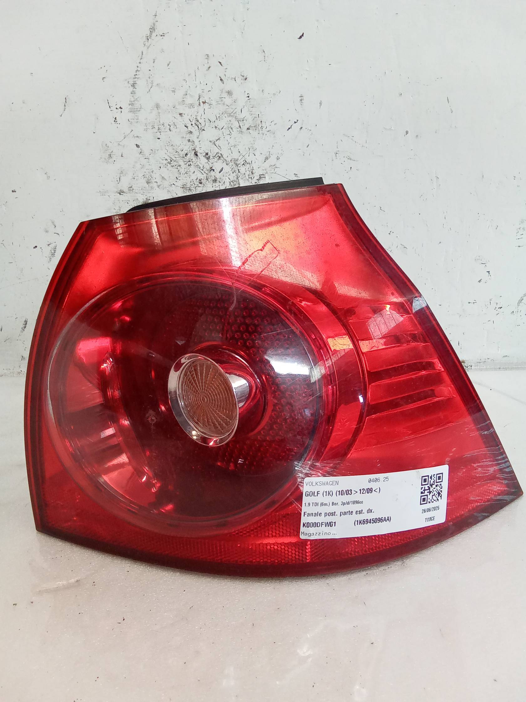 Fanale post. parte est. dx.