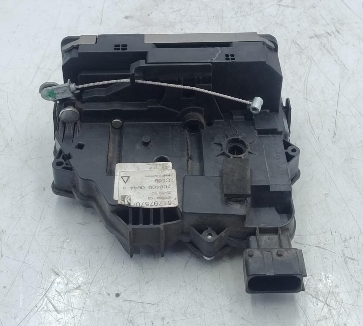 Serratura porta post. dx.