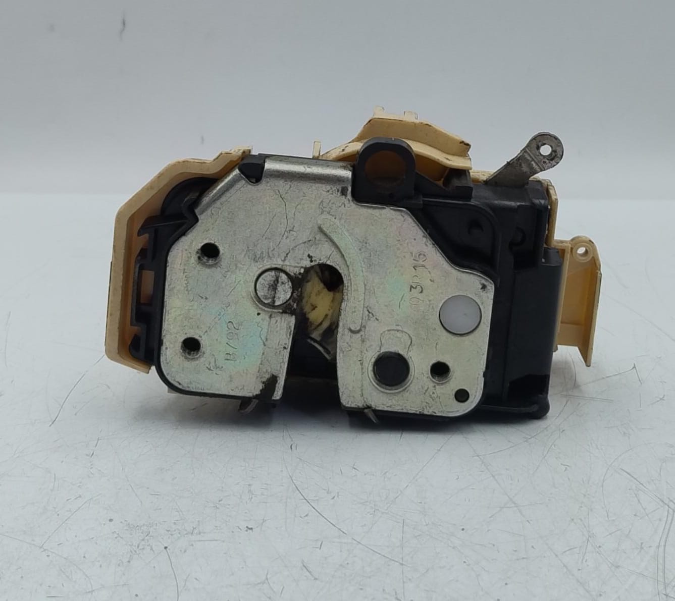 Serratura porta ant. dx.