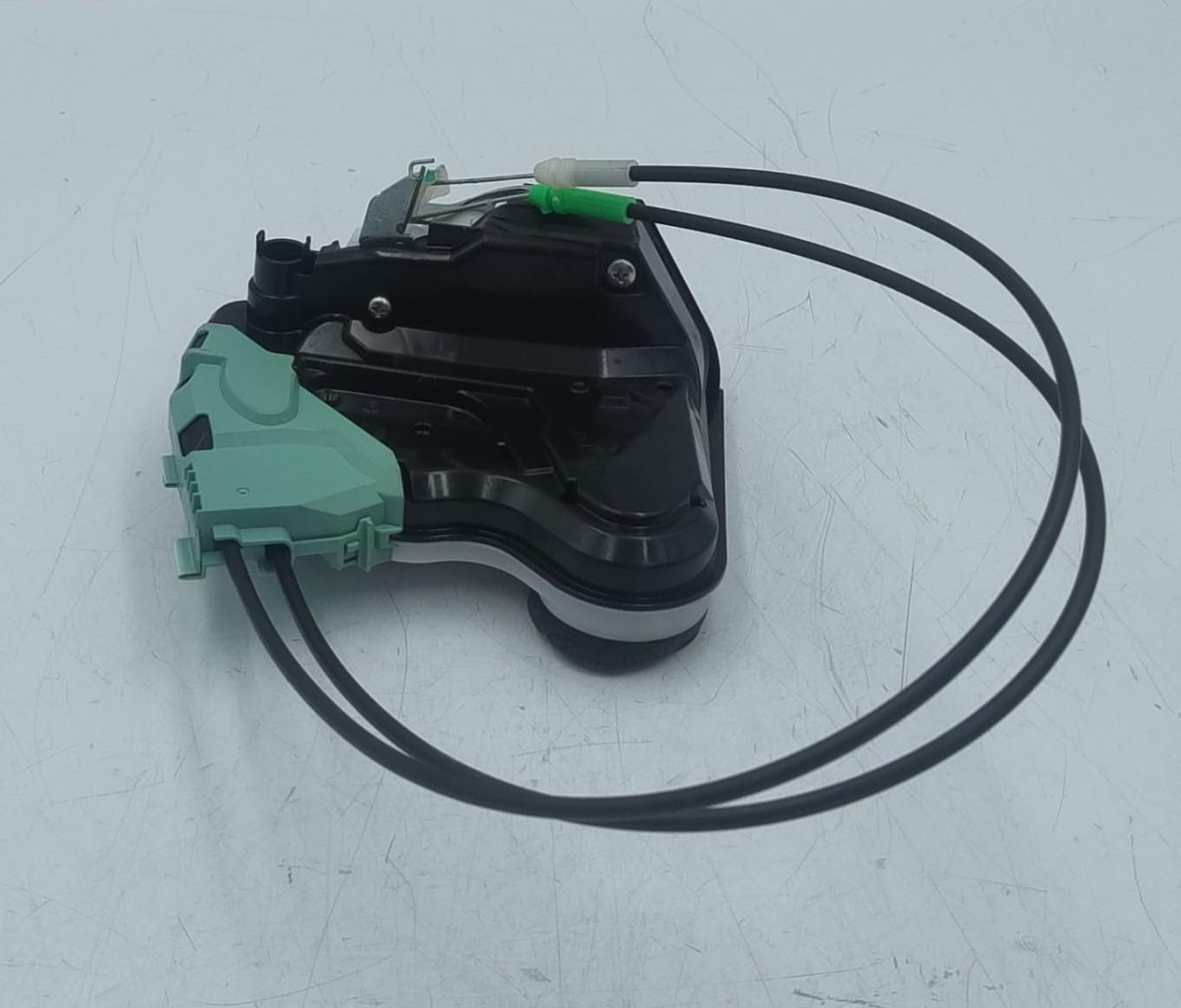 Serratura porta post. dx.