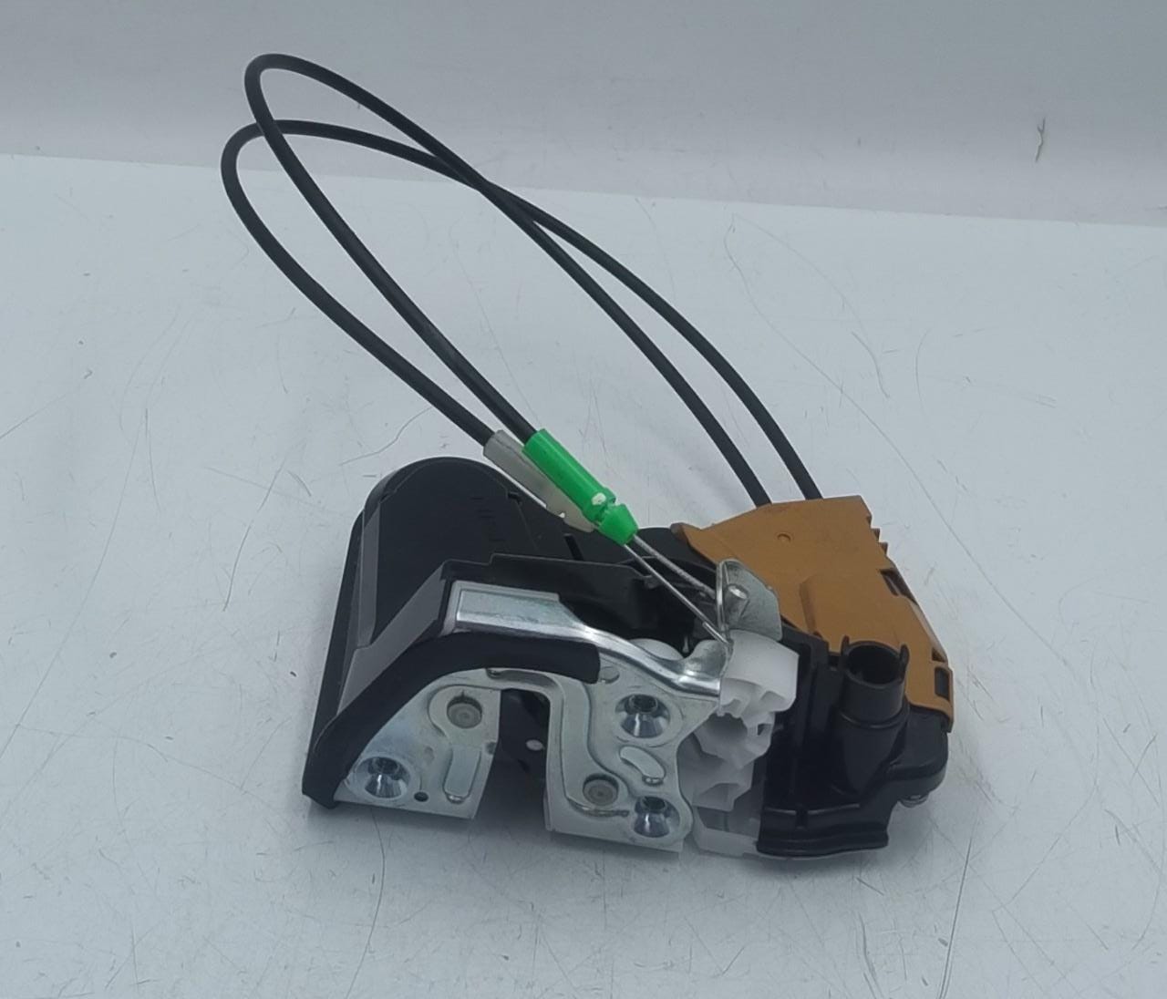 Serratura porta ant. dx.