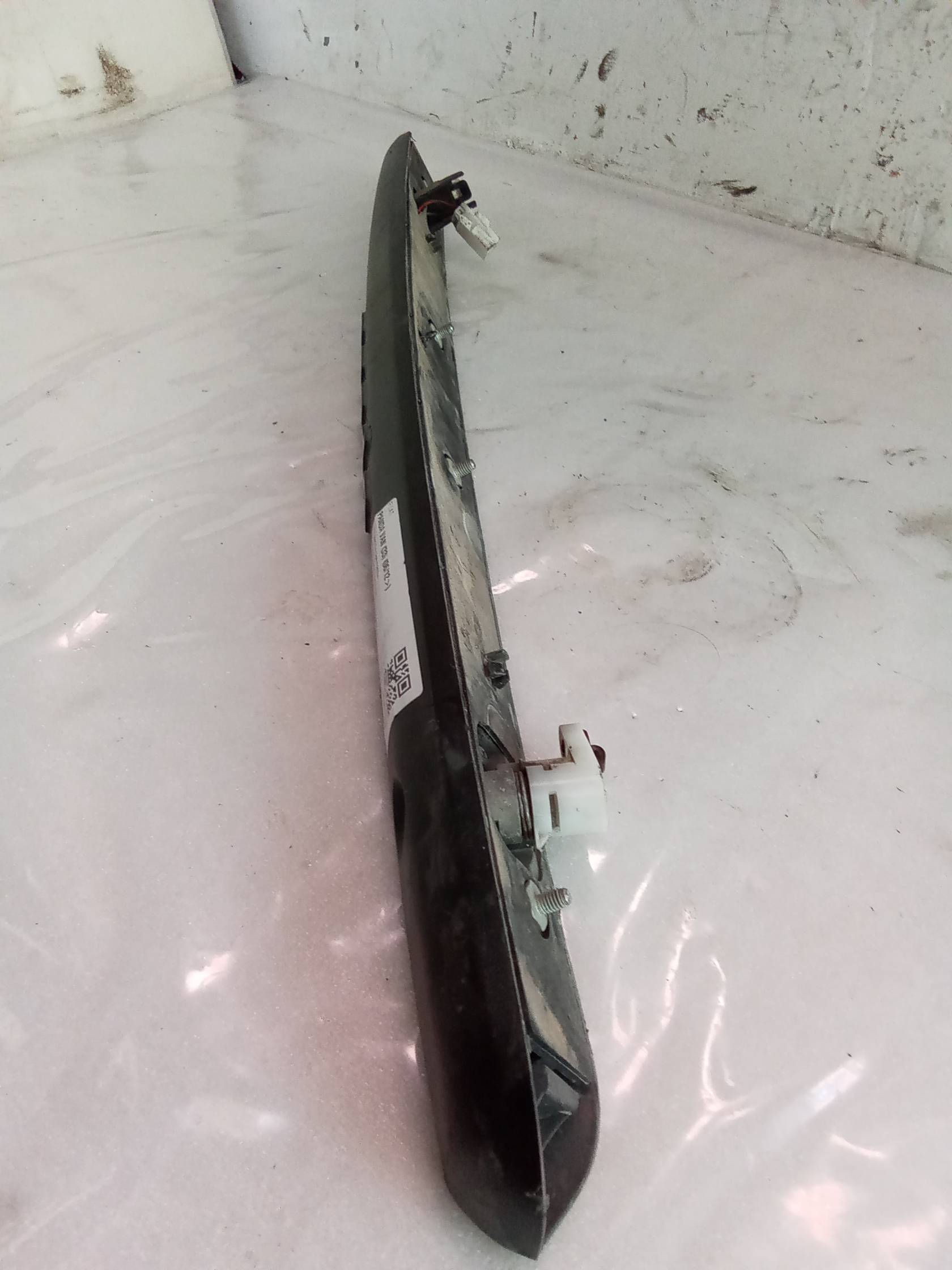 Maniglia portello post. Maniglia portello post.