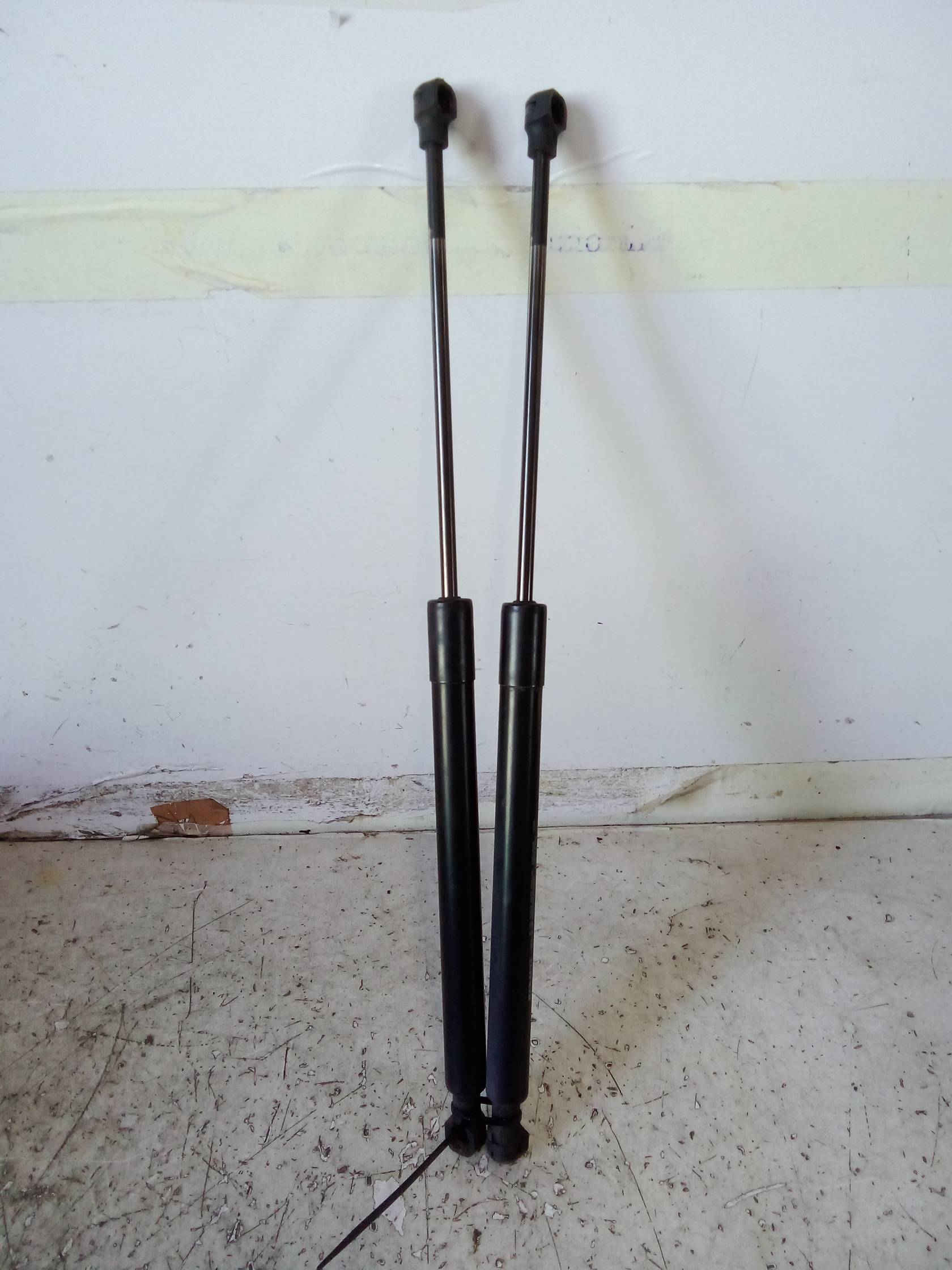 Asta ammortizzante portello post. sx.