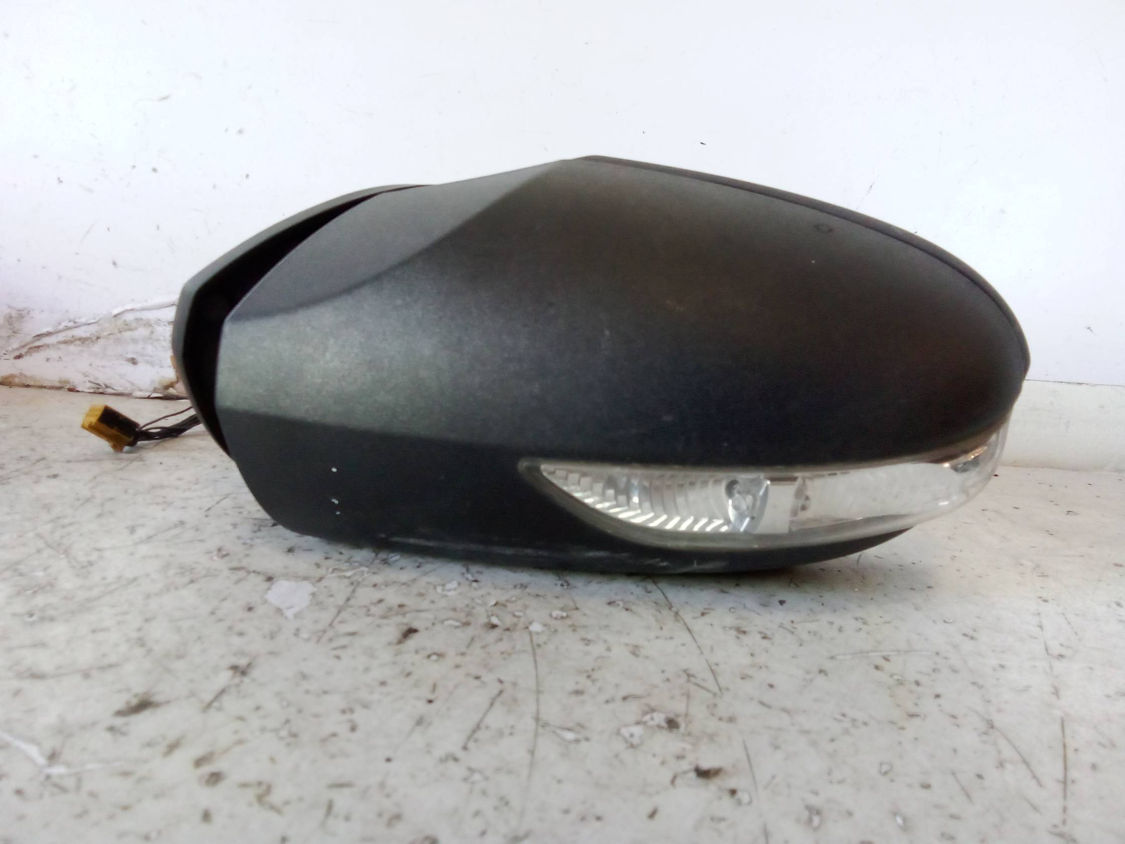 Retrovisore est. regolaz. elettr. sx.