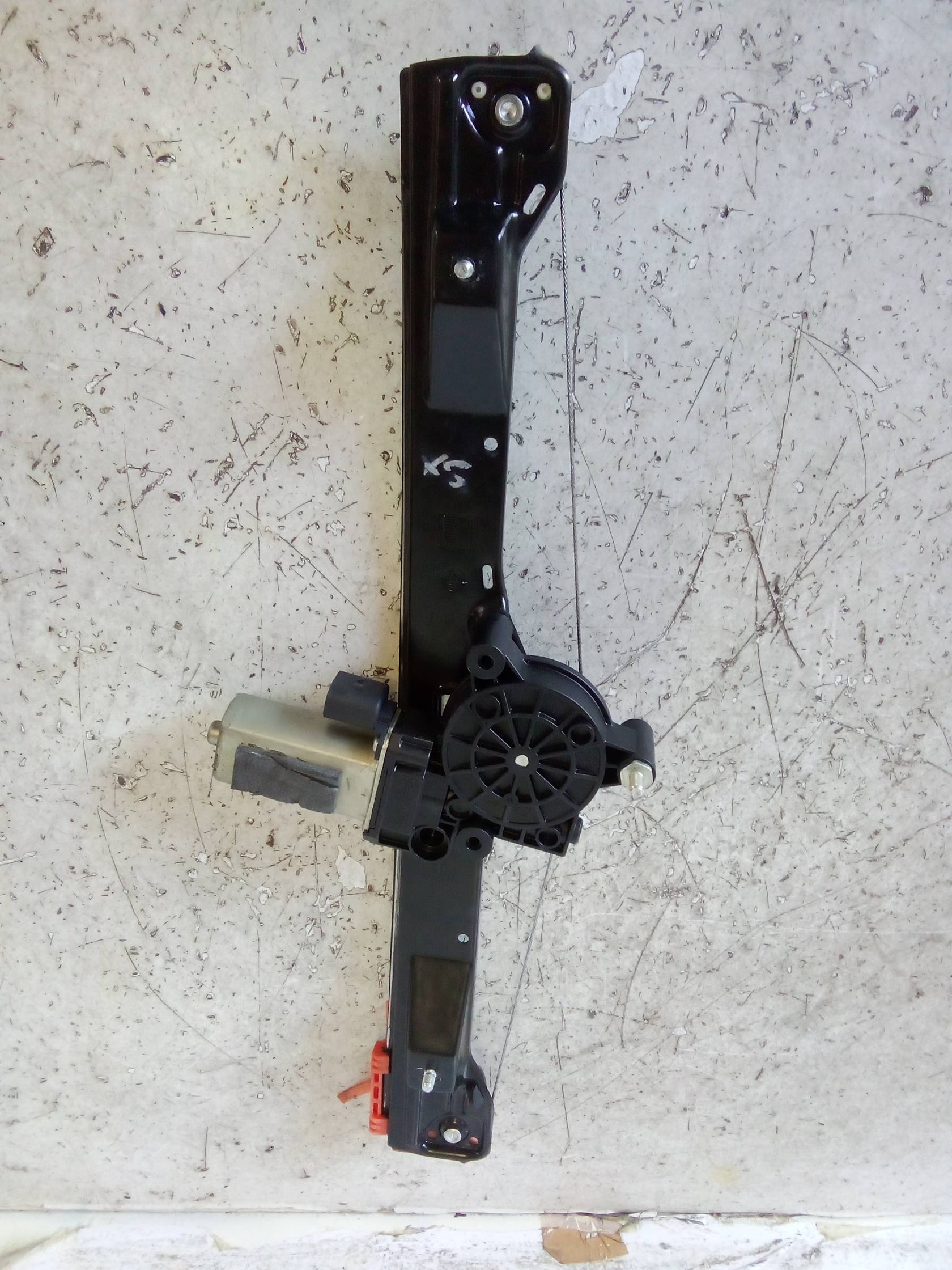 Alzacristallo elettr. porta ant. sx.