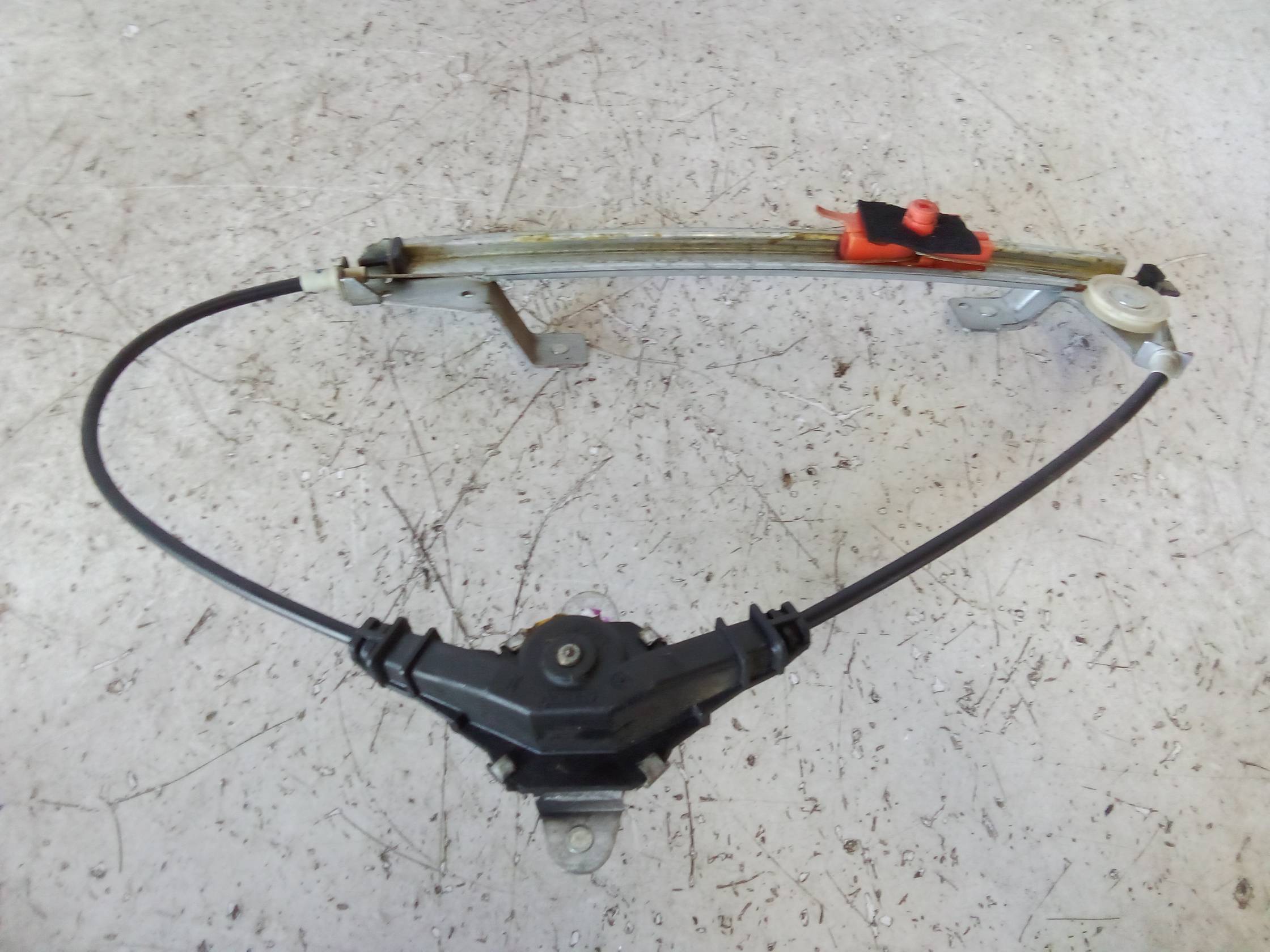 Alzacristallo porta post. dx.