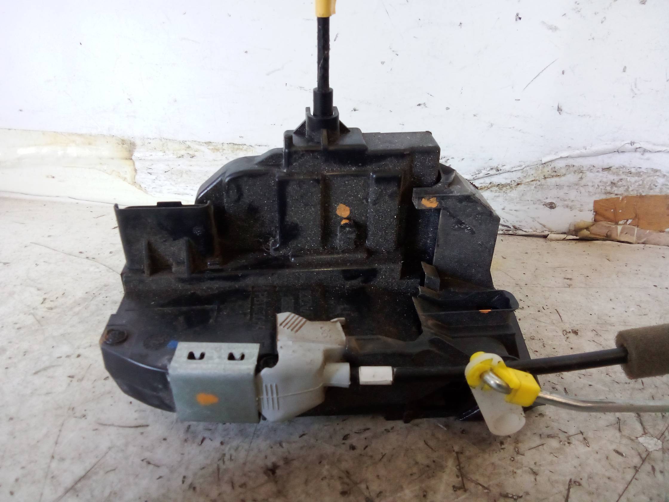 Serratura porta ant. sx.