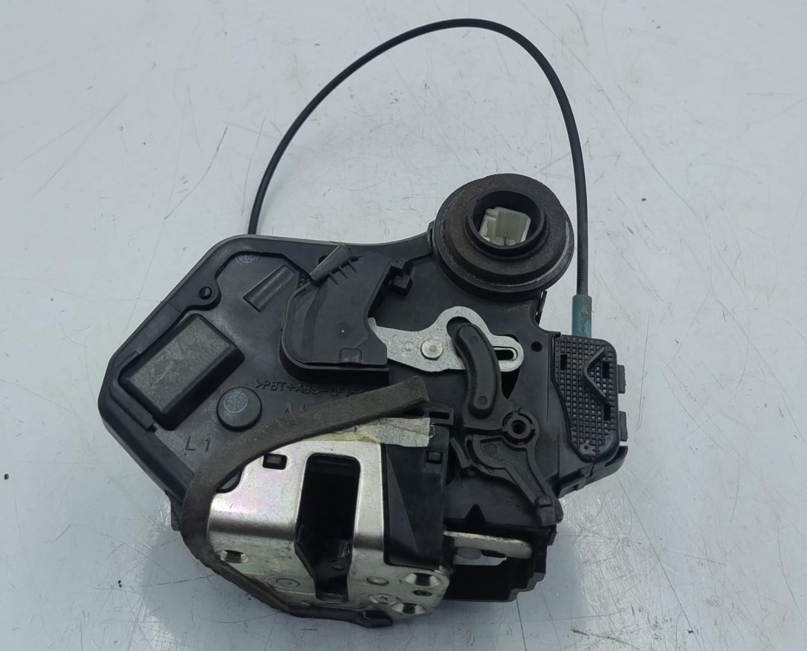 Serratura porta post. sx.