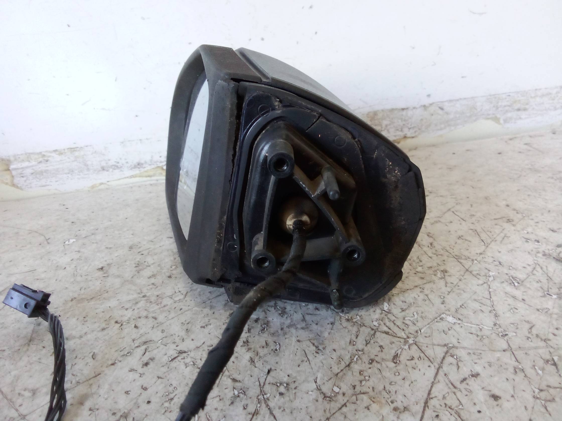 Retrovisore est. regolaz. elettr. sx.