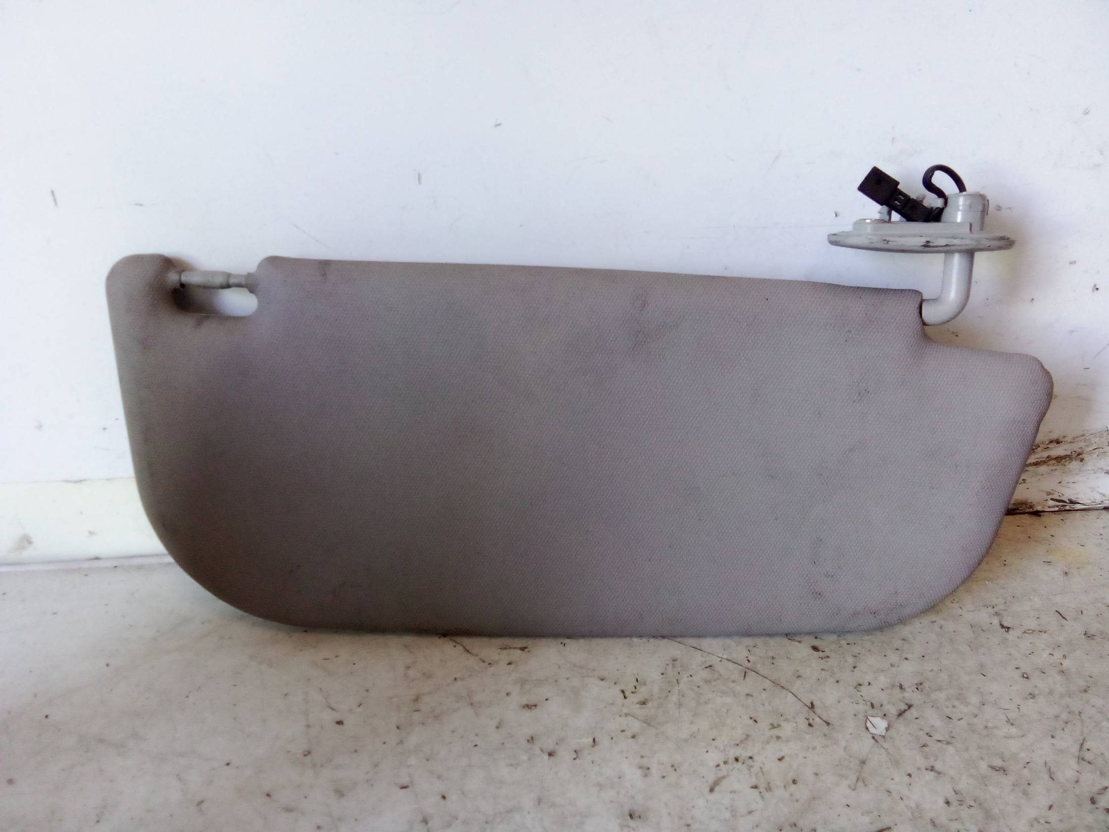 Aletta parasole parabrezza sx.