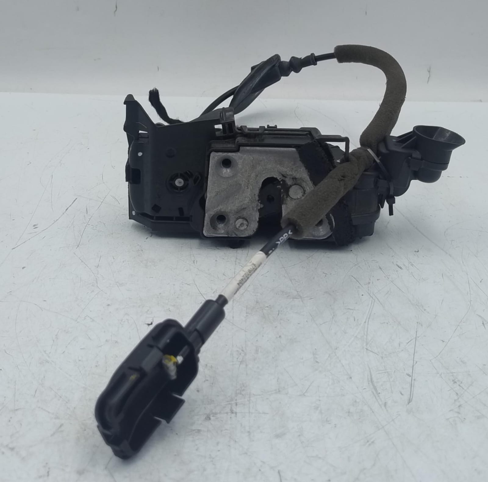 Serratura porta ant. sx.