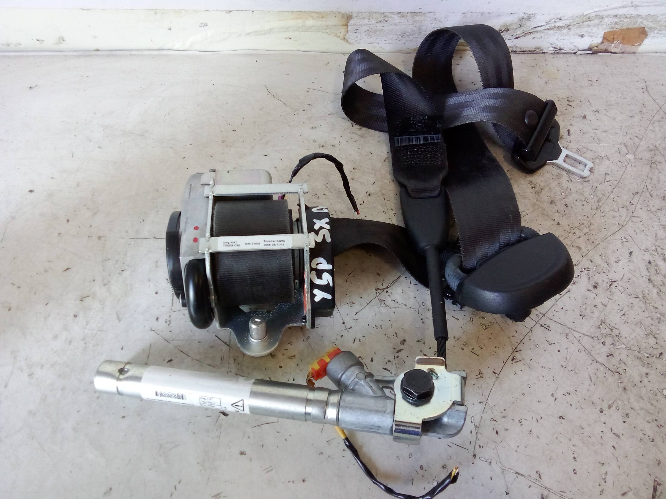 Cintura di sicurezza ant. sx.