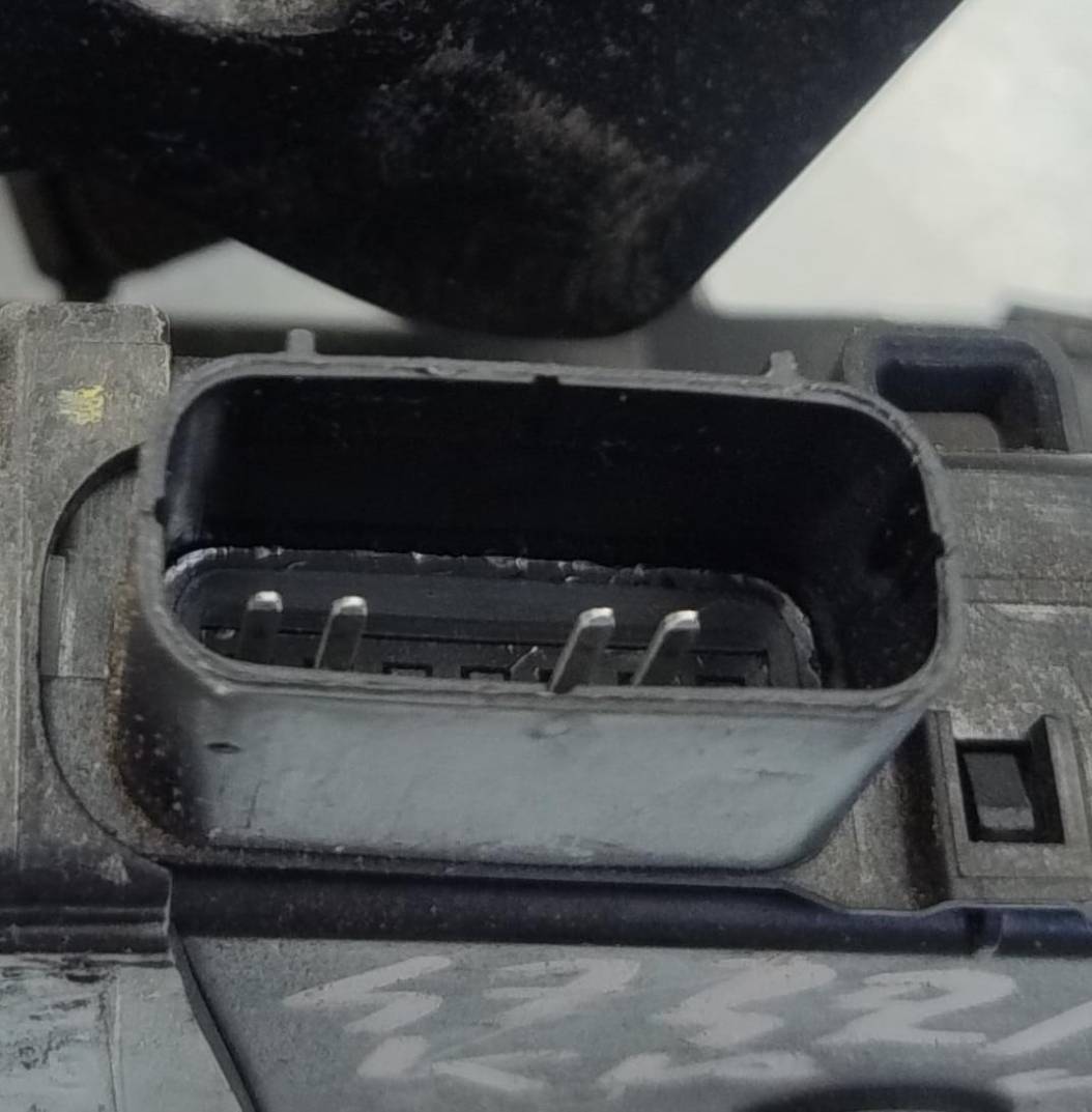 Serratura porta post. sx. e maniglia post. sx.