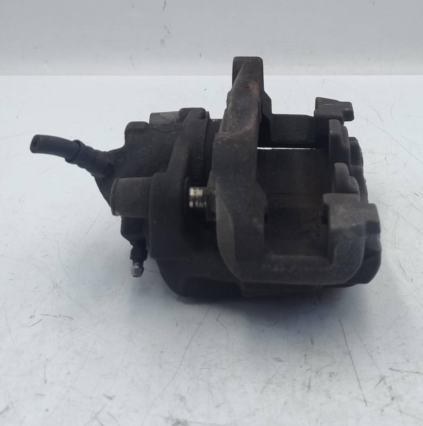 Pinza freno ant. sx.