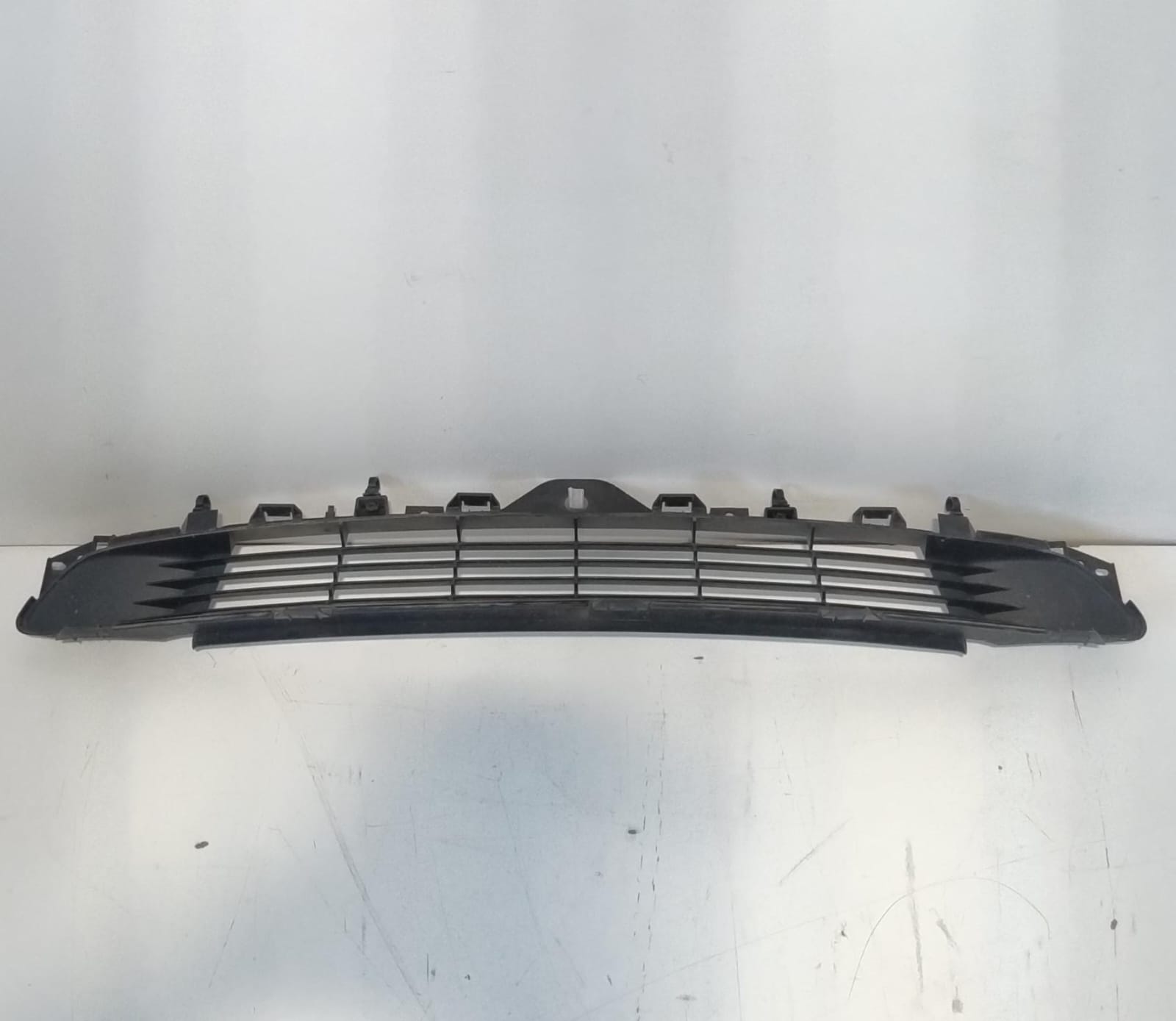 Griglia paraurti ant. Griglia paraurti ant.