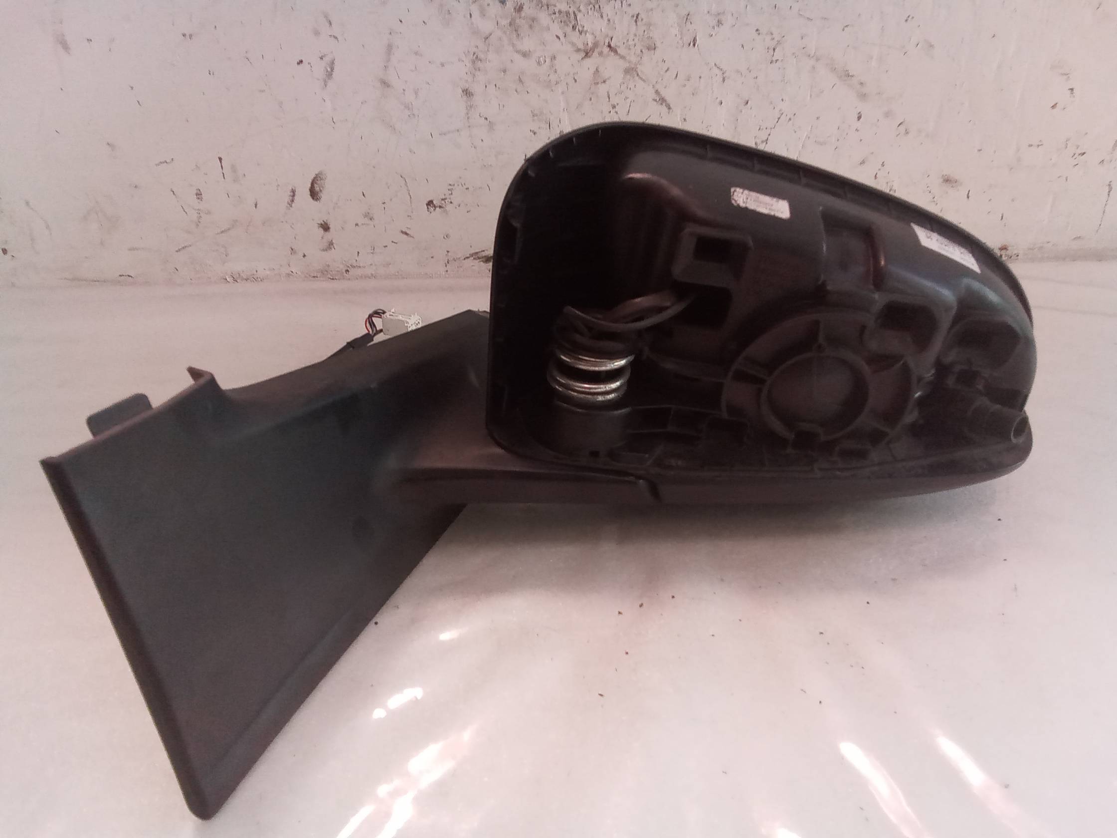 Retrovisore est. regolaz. elettr. sx.