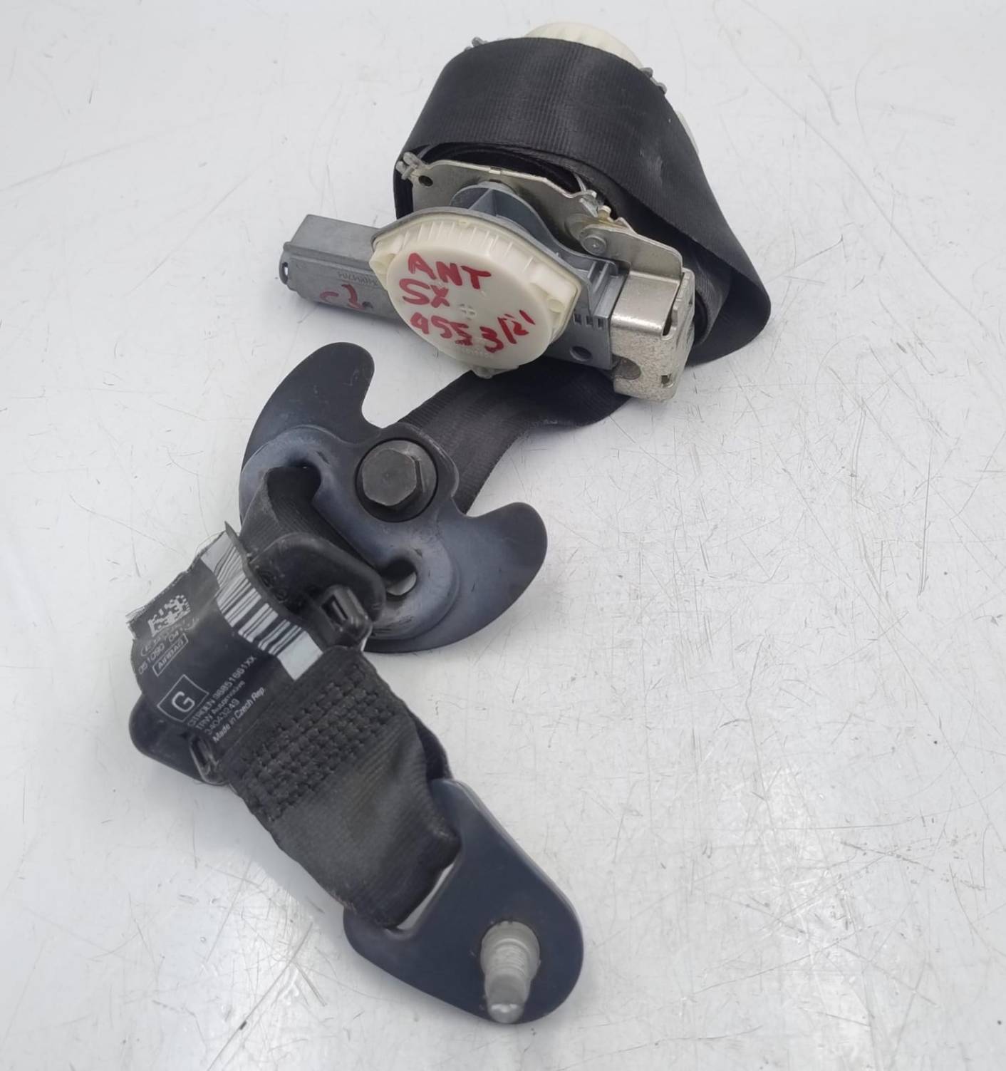 Cintura di sicurezza ant. sx.