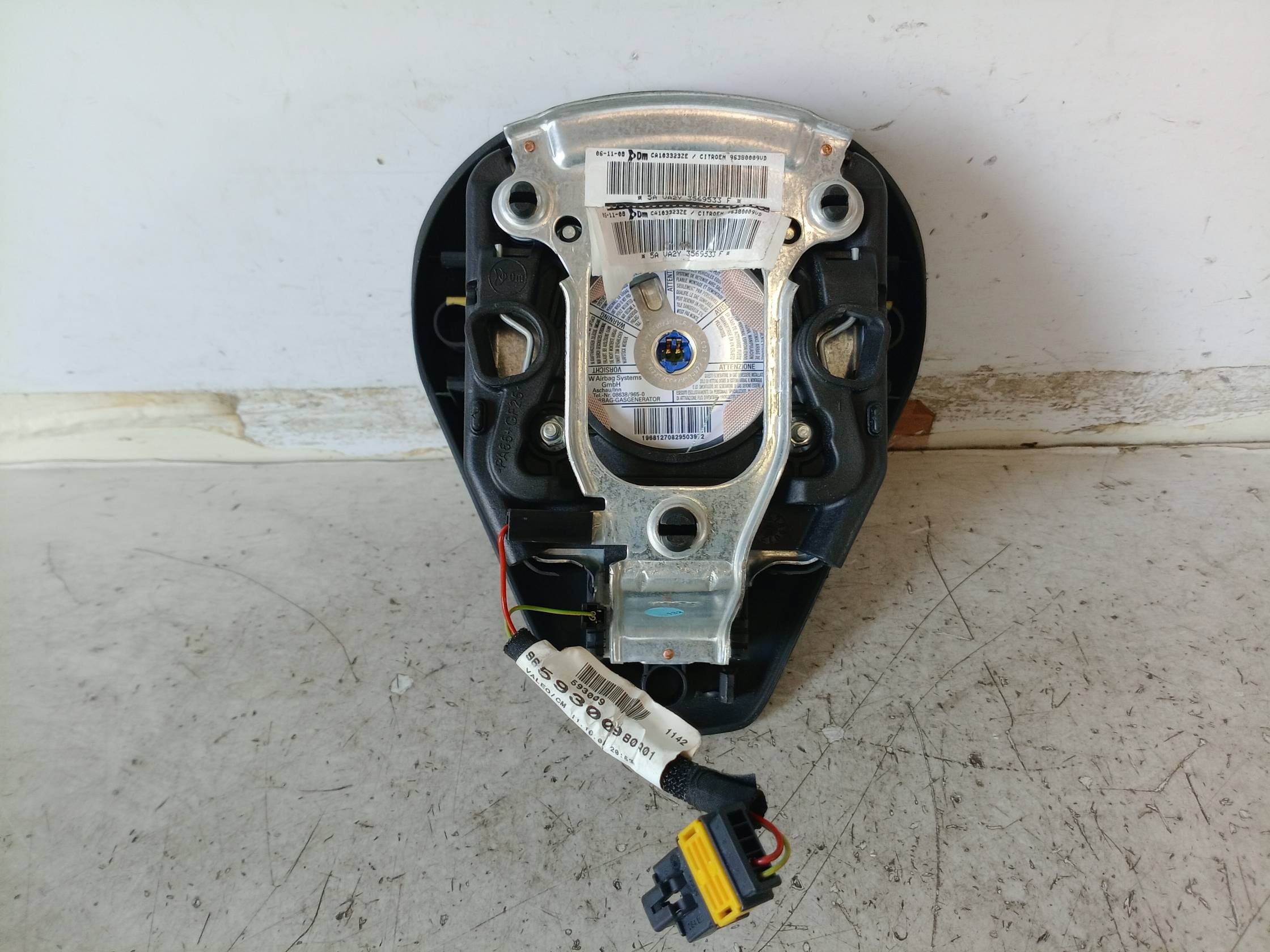 Dispositivo airbag lato guida