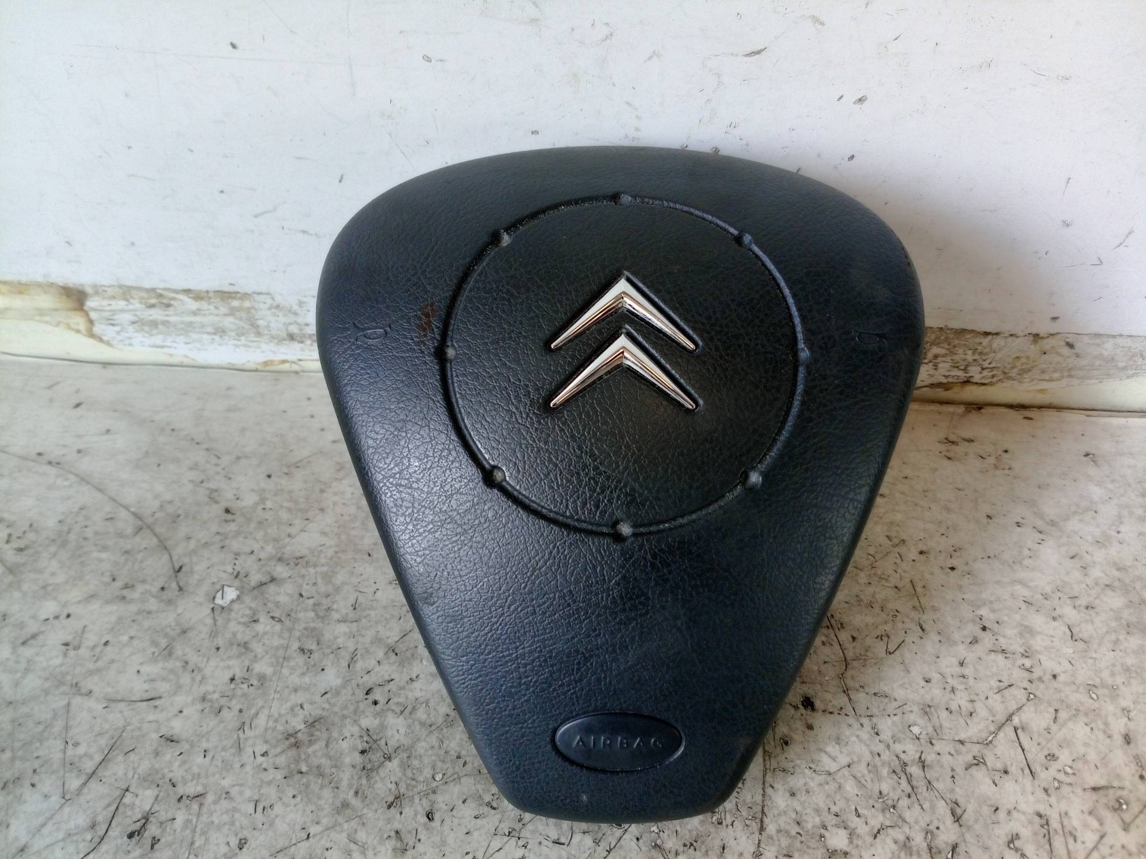 Dispositivo airbag lato guida