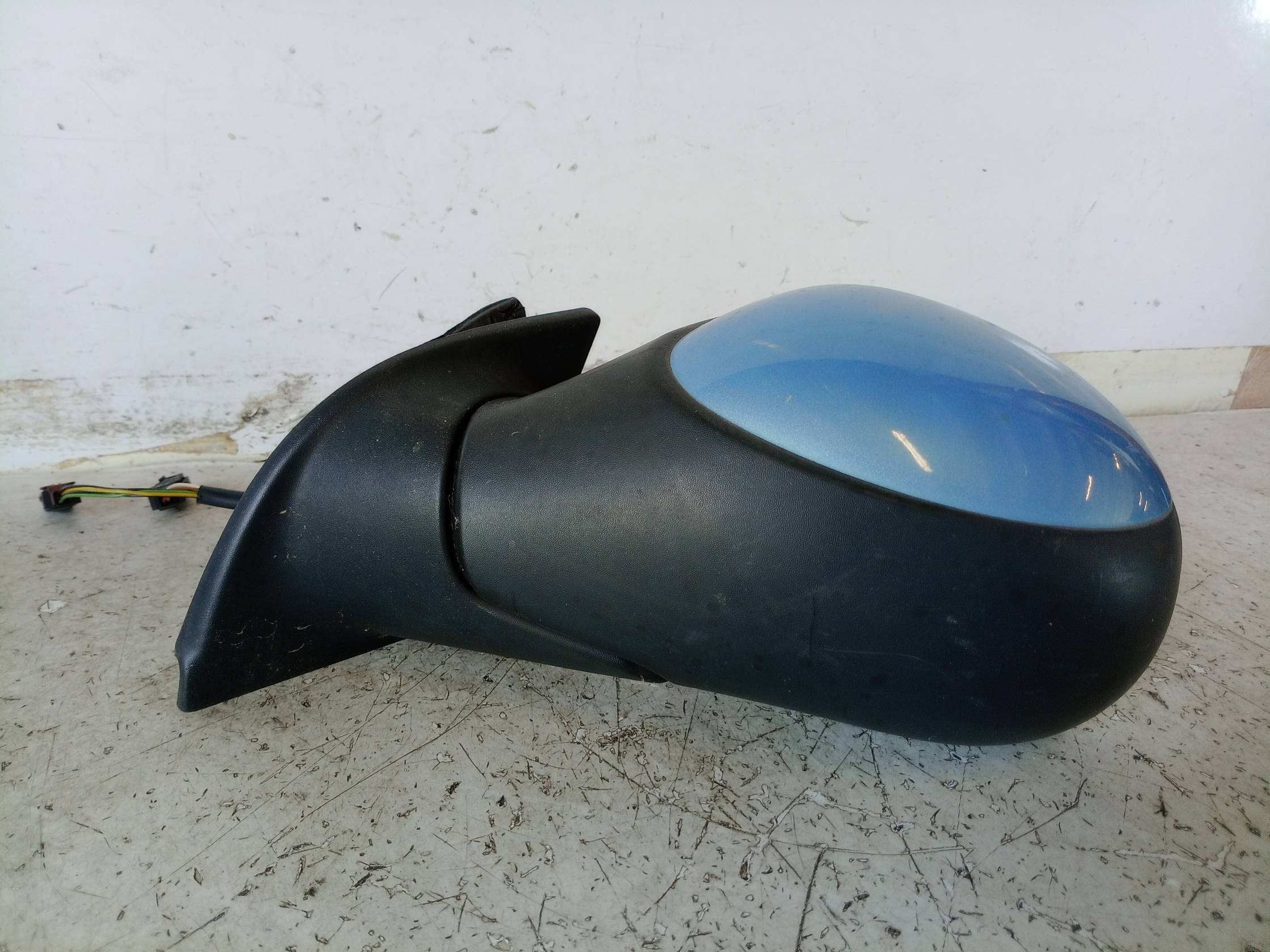 Retrovisore est. regolaz. elettr. sx.