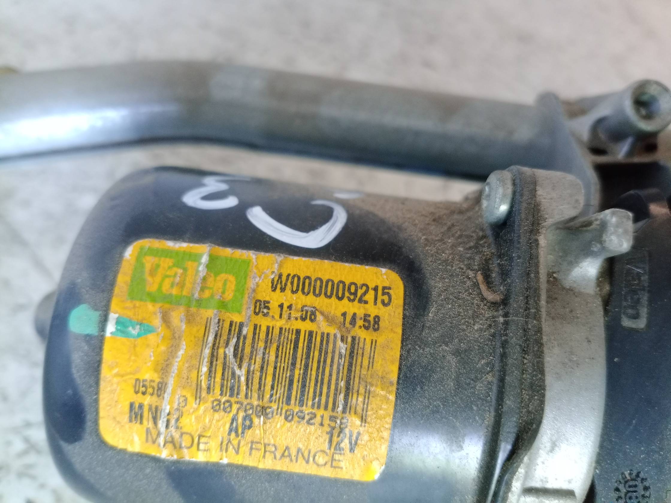 Meccanismo tergiparabrezza con motorino