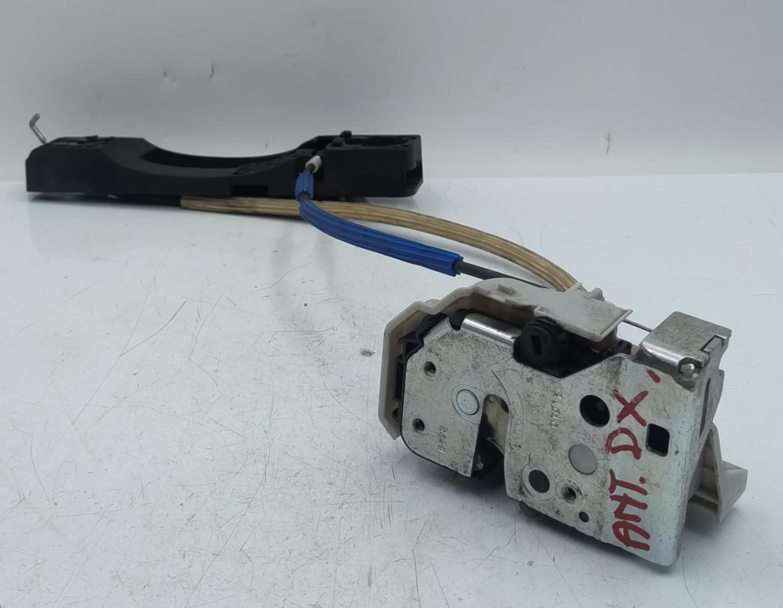 Serratura porta ant. dx.