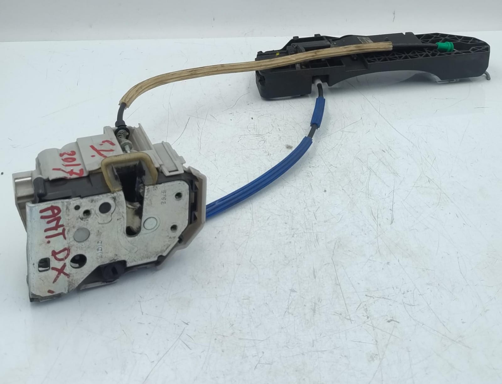 Serratura porta ant. dx.