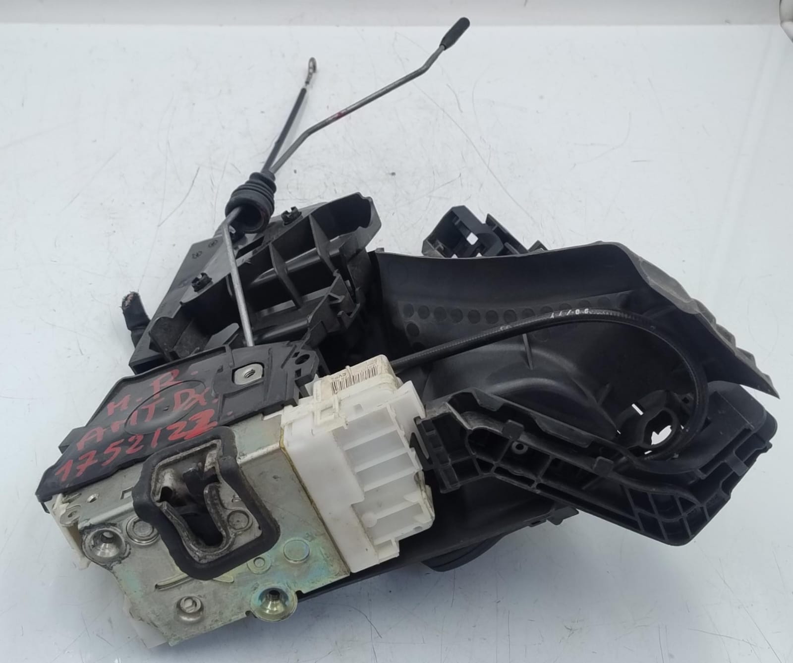 Serratura porta ant. dx.