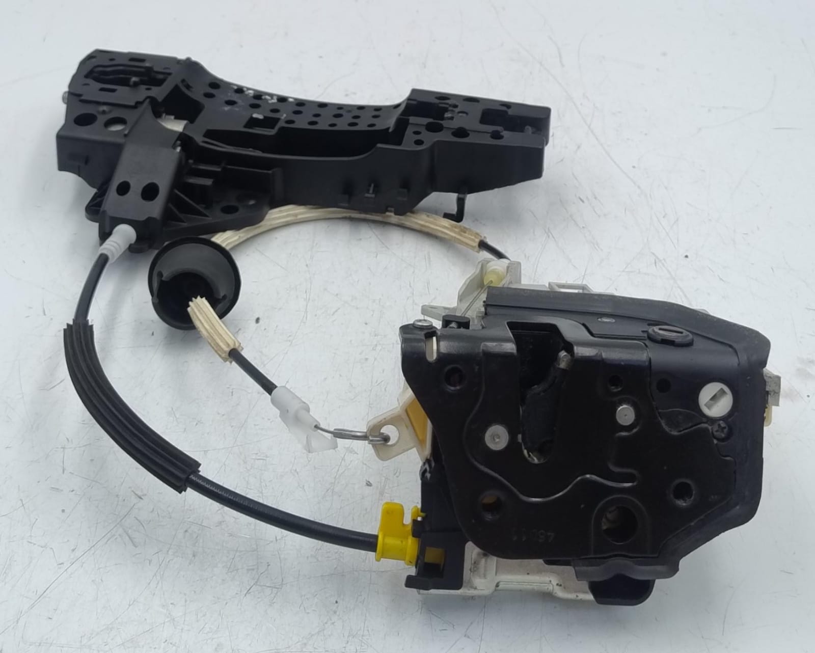 Serratura porta post. dx.