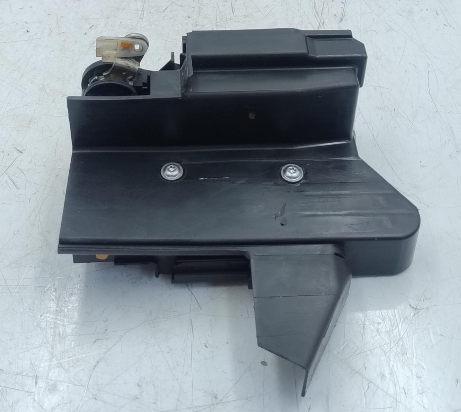 Serratura porta ant. dx.