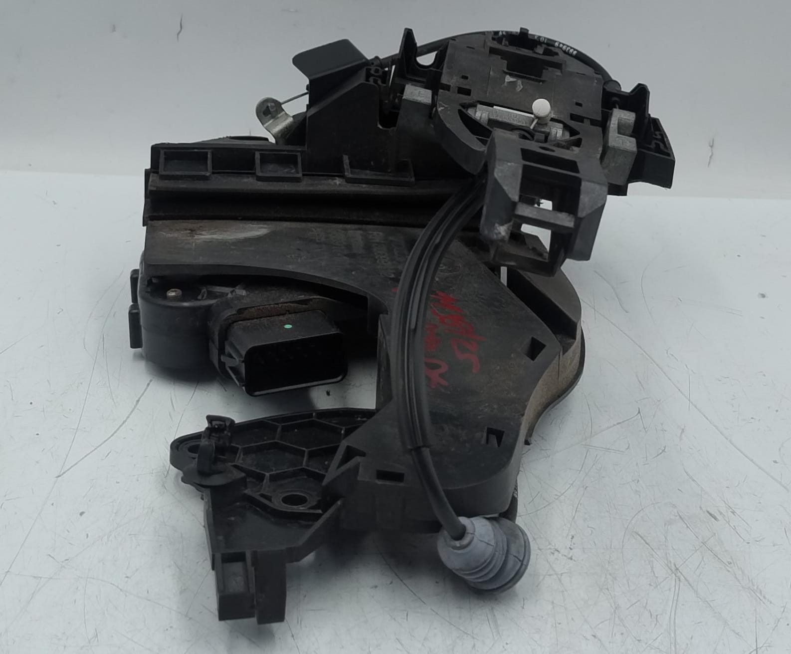 Serratura porta post. dx.