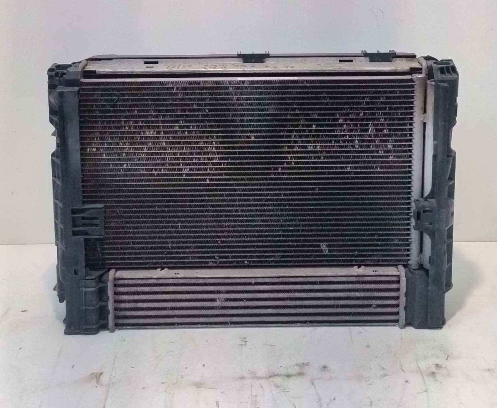 Radiatore con ventola e intercooler