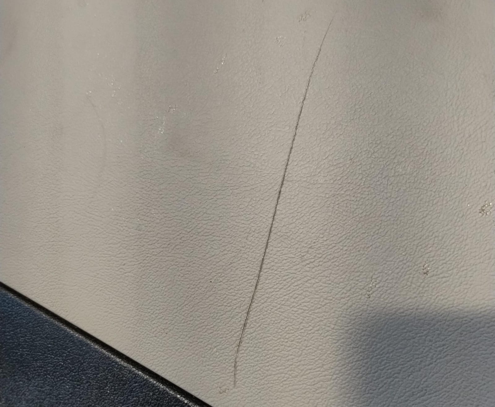 Cassetto vano portaoggetti