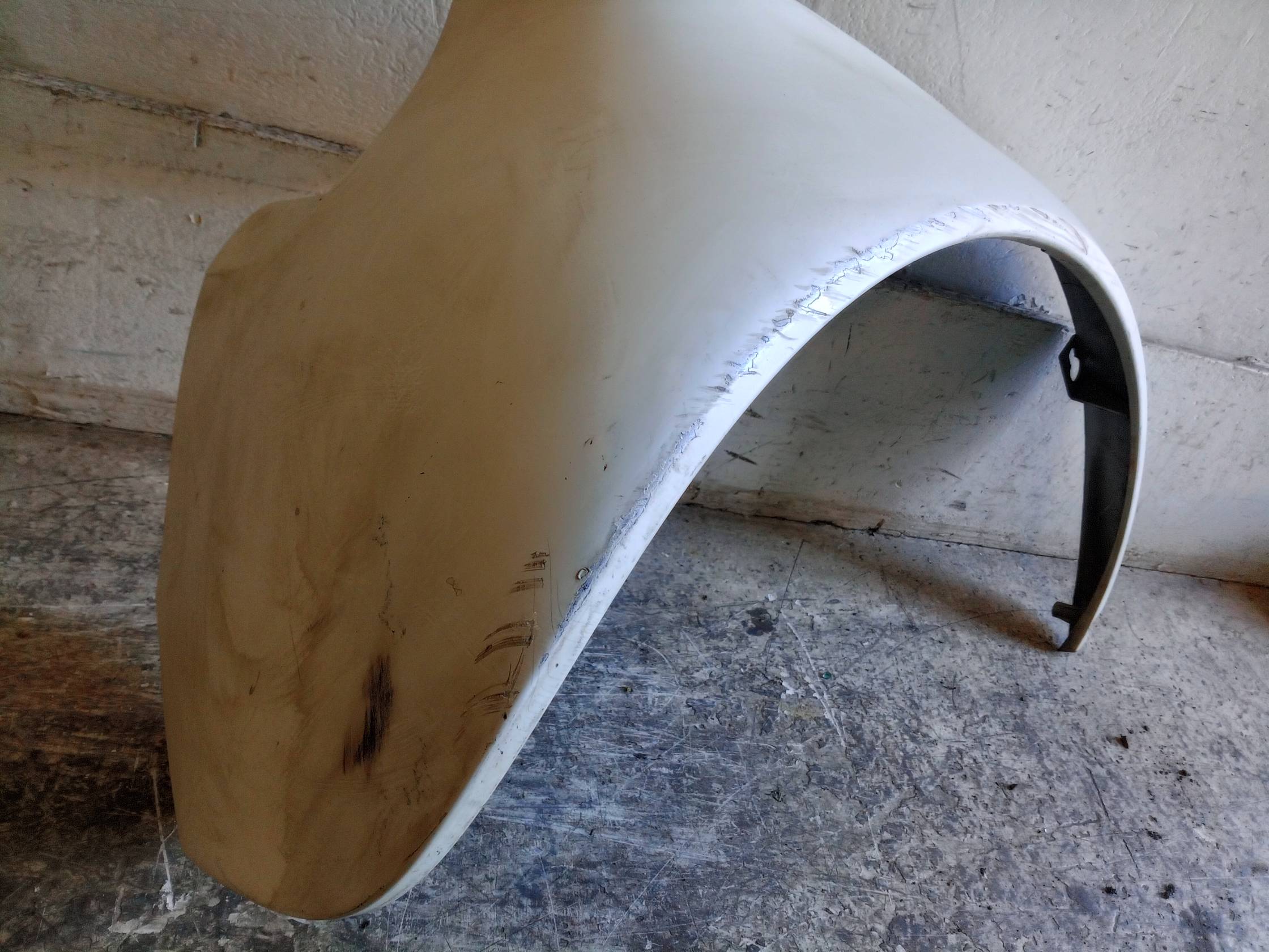 Paraurti post. centr.