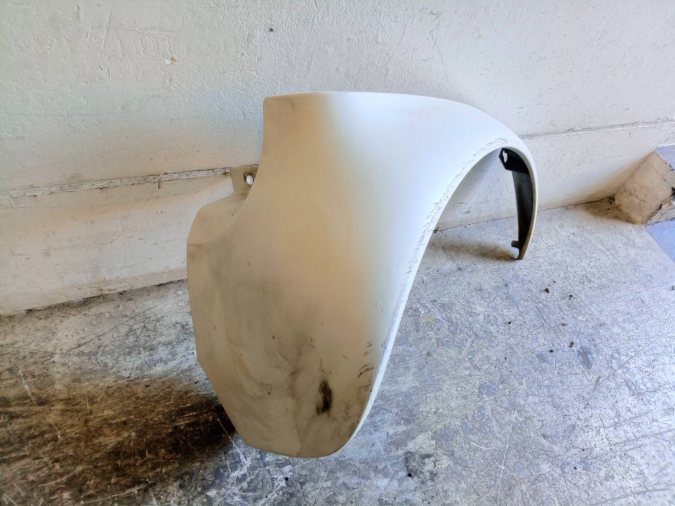 Paraurti post. centr.