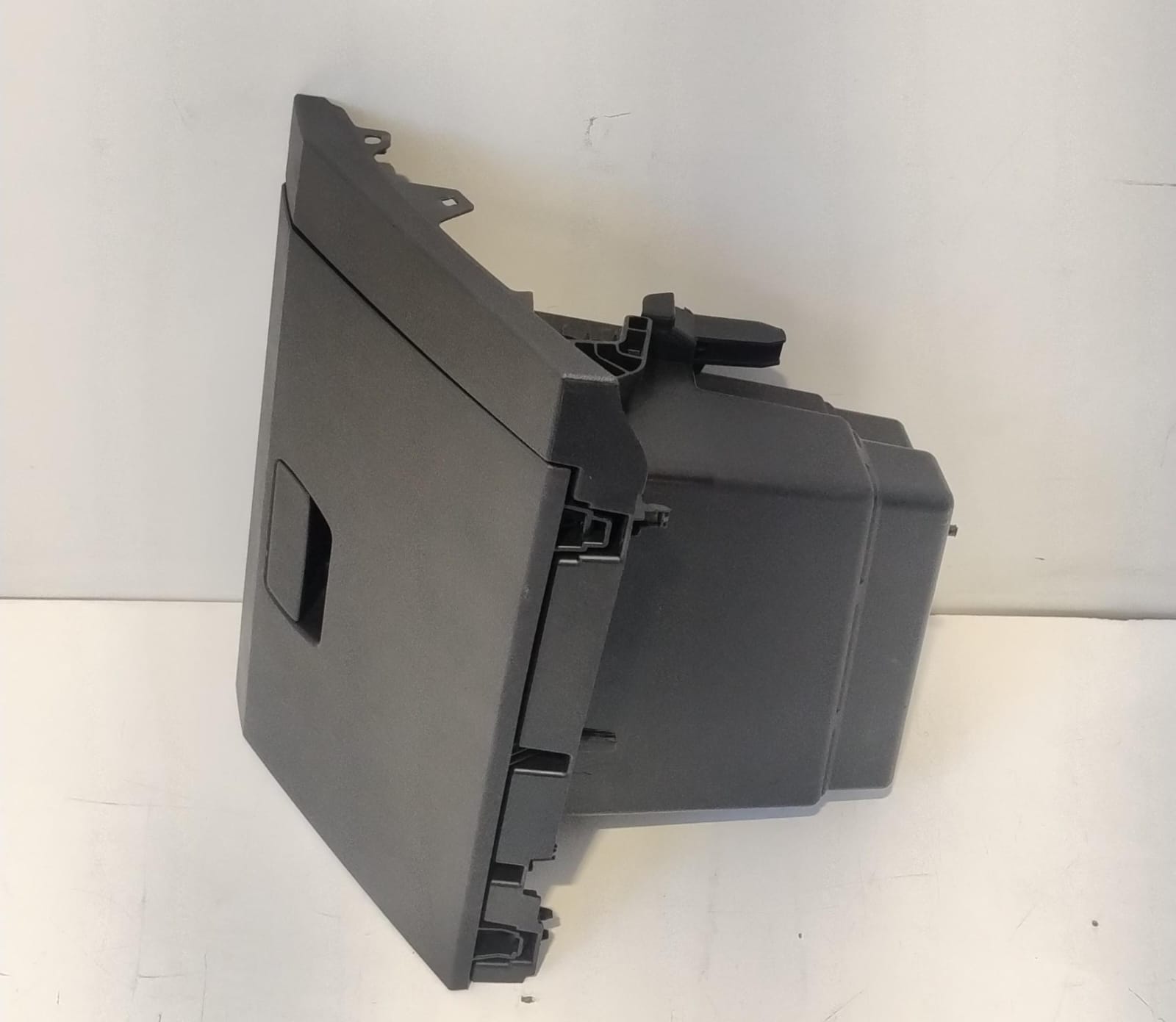 Cassetto vano portaoggetti