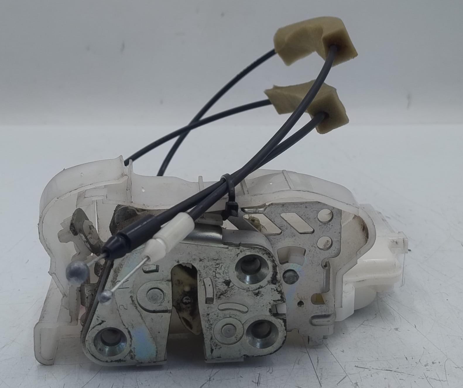 Serratura porta ant. dx.