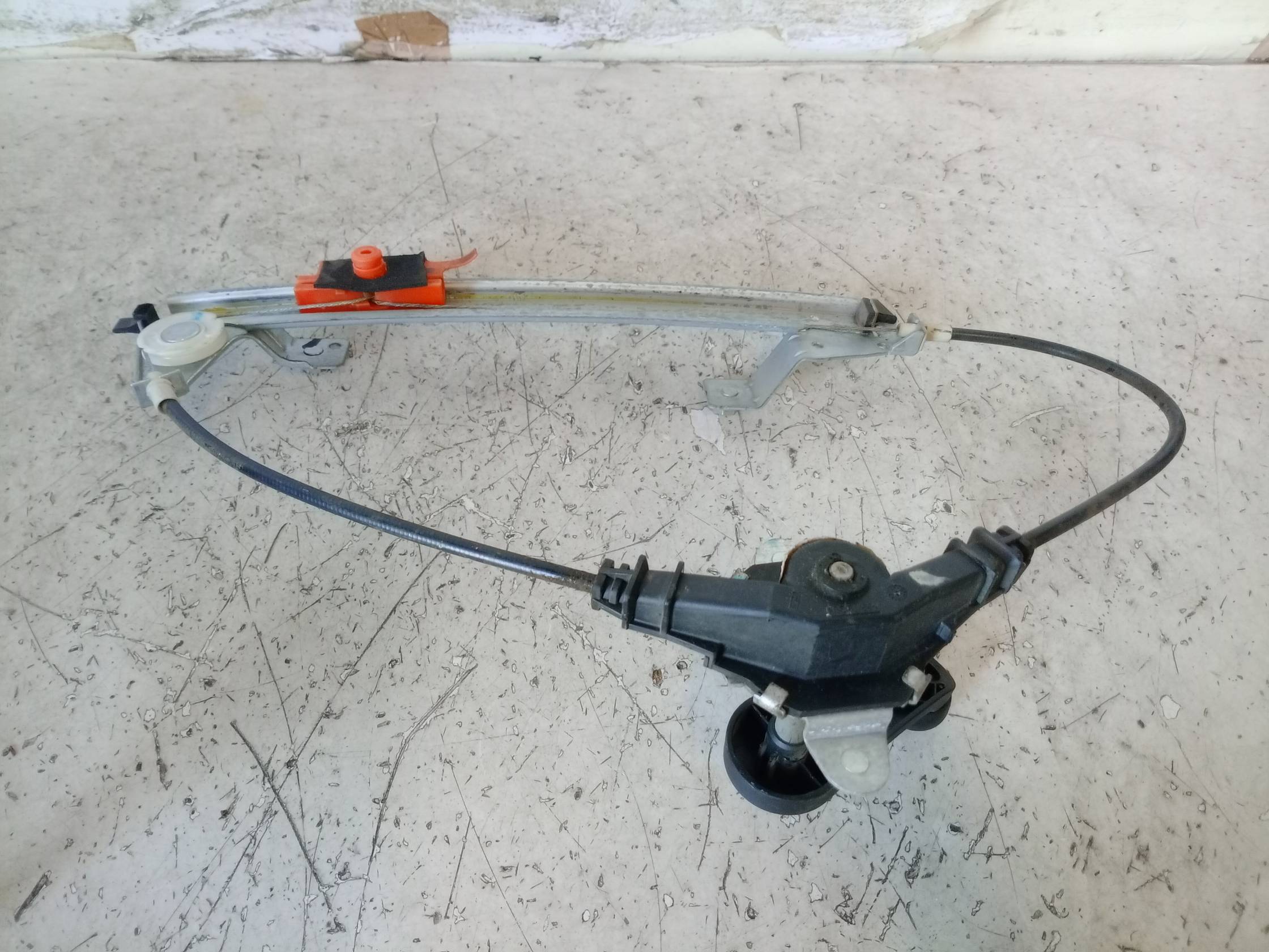 Alzacristallo porta post. sx.