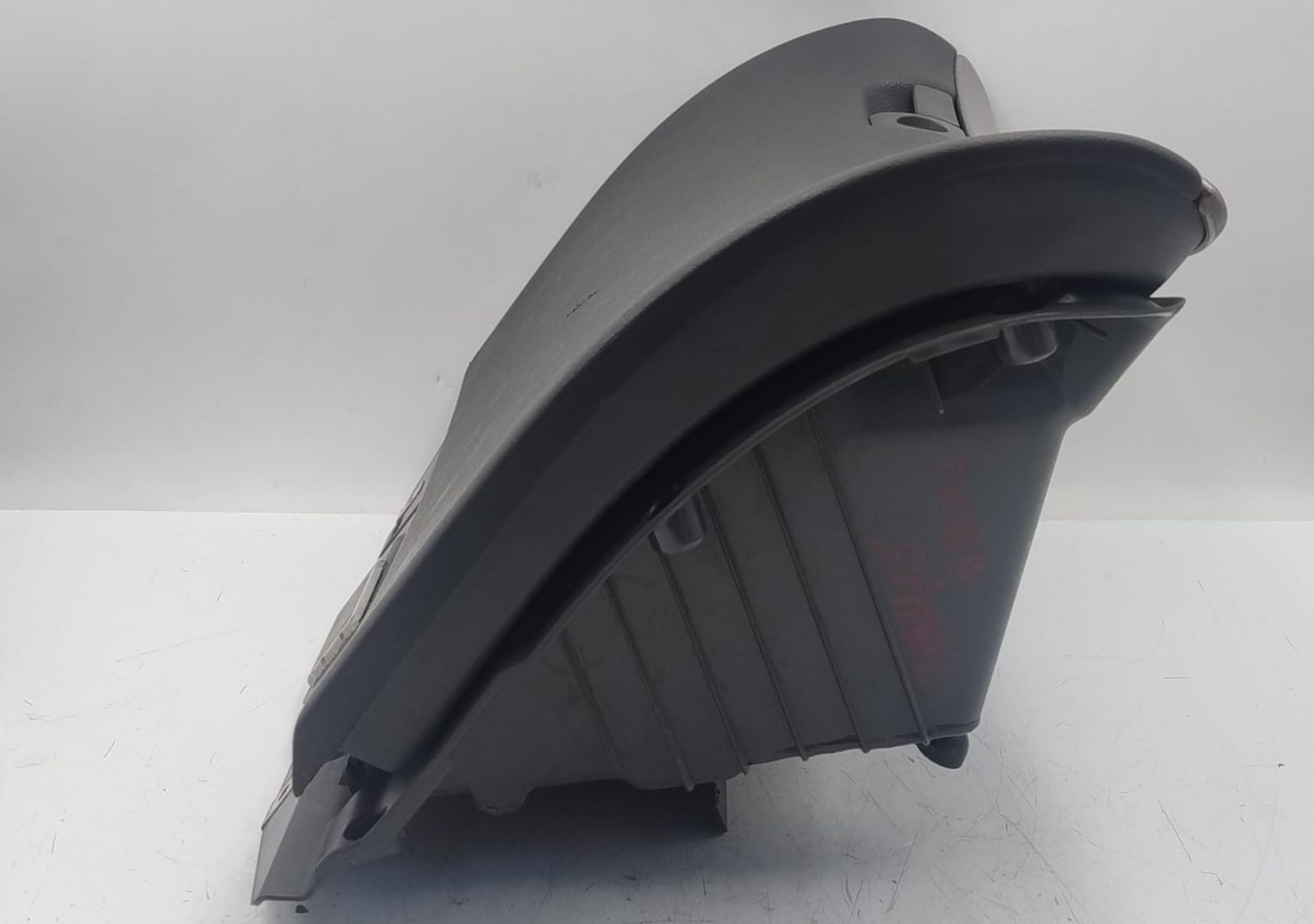 Cassetto vano portaoggetti