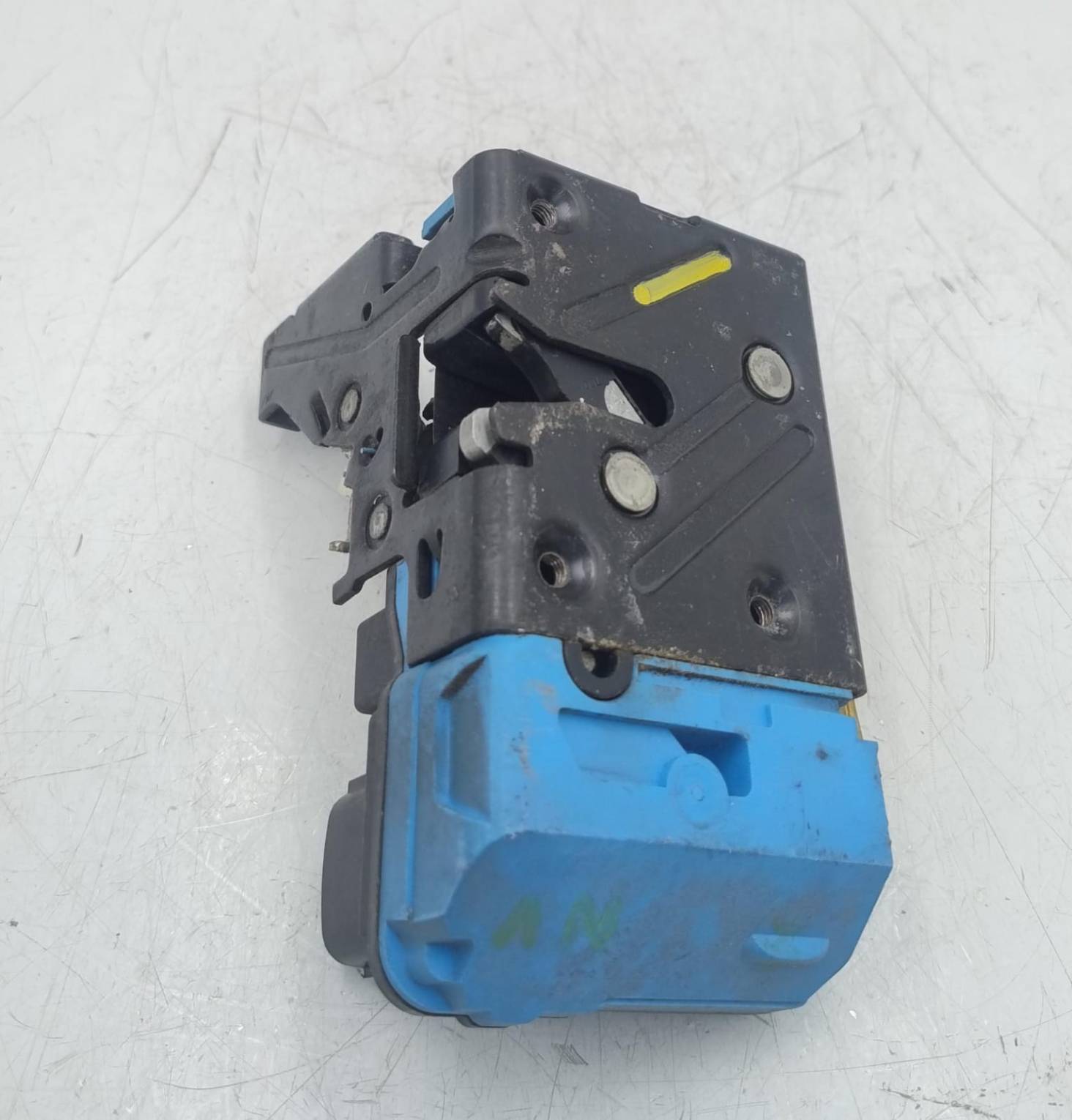 Serratura porta ant. sx.