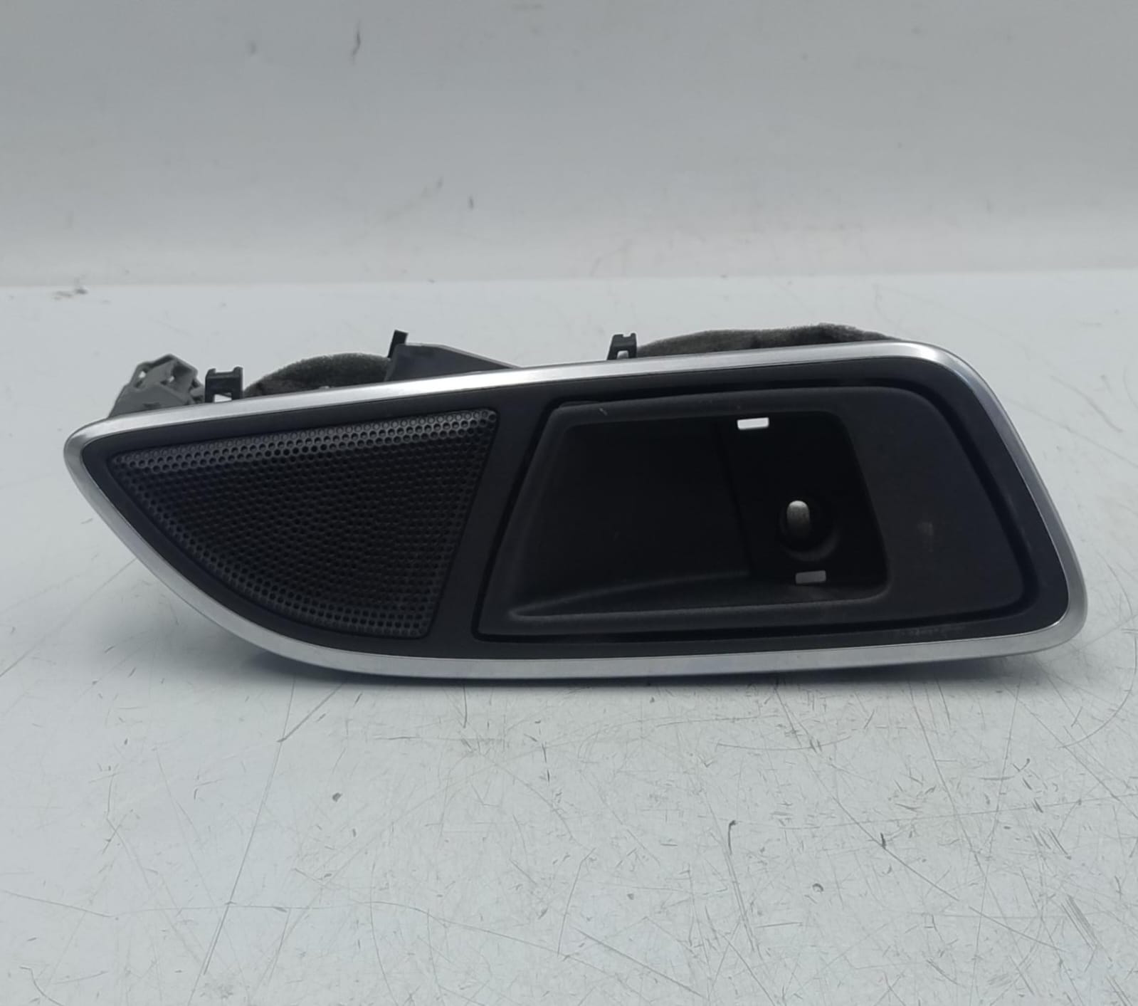 Maniglia int. apertura porta ant. dx.