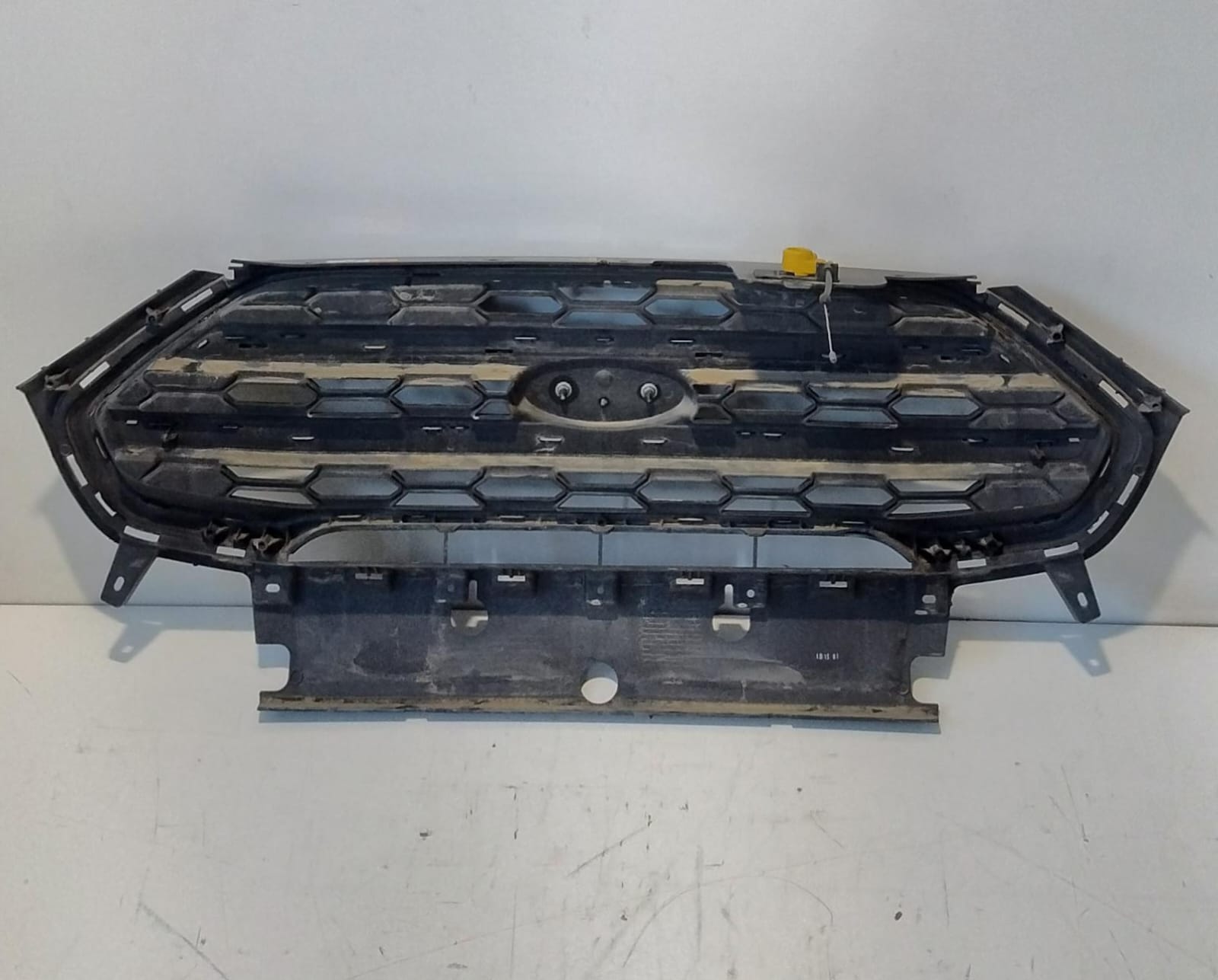 Griglia paraurti ant. Griglia paraurti ant.