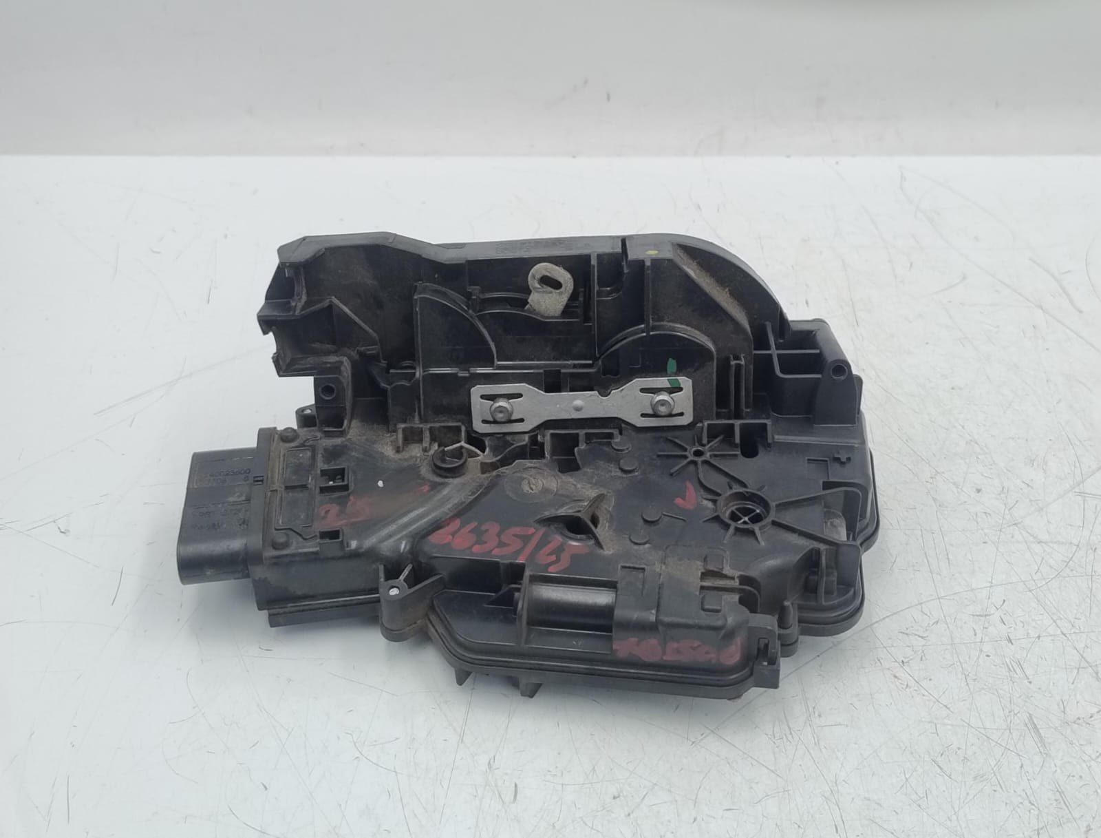 Serratura porta post. dx.