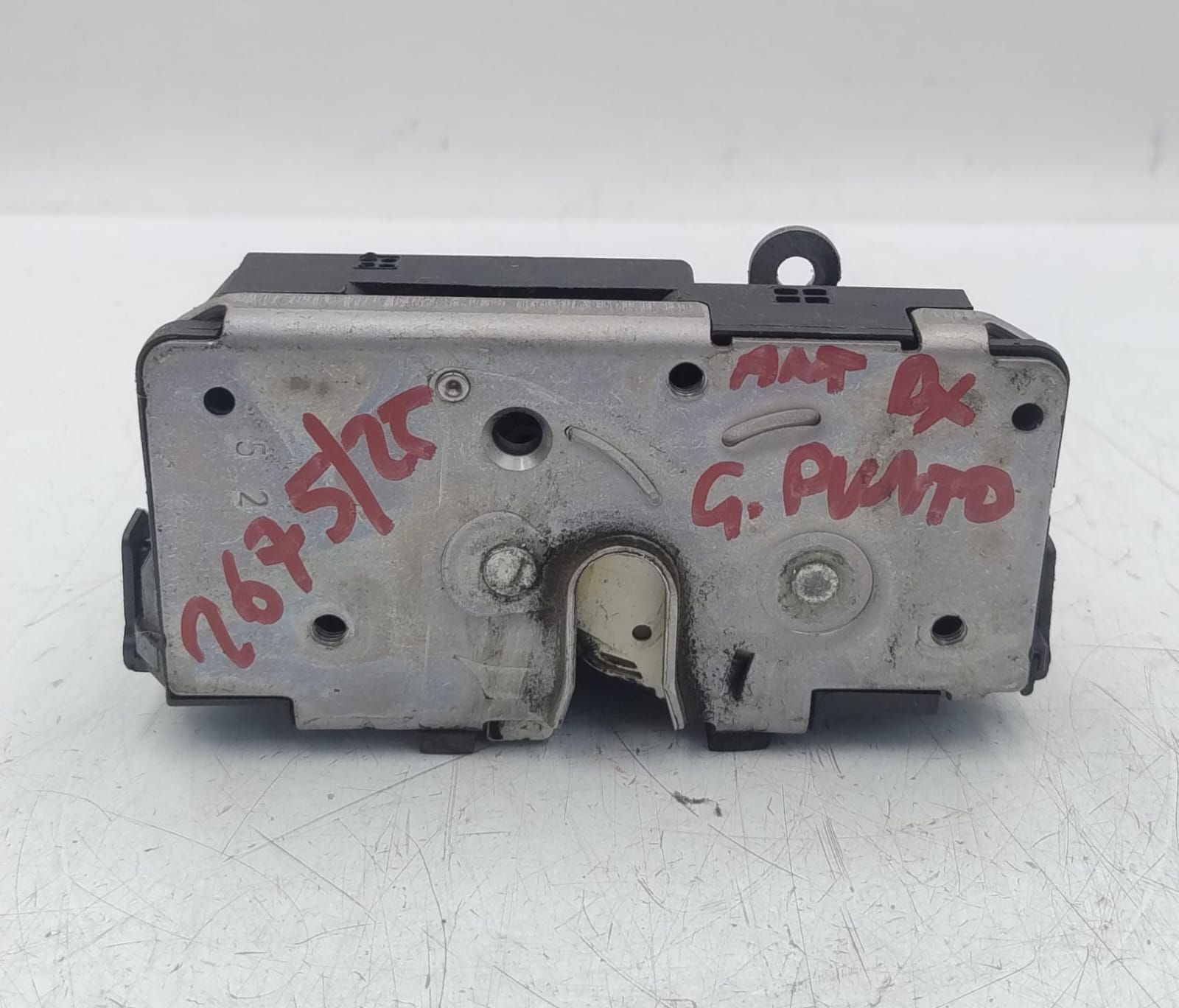 Serratura porta ant. dx.