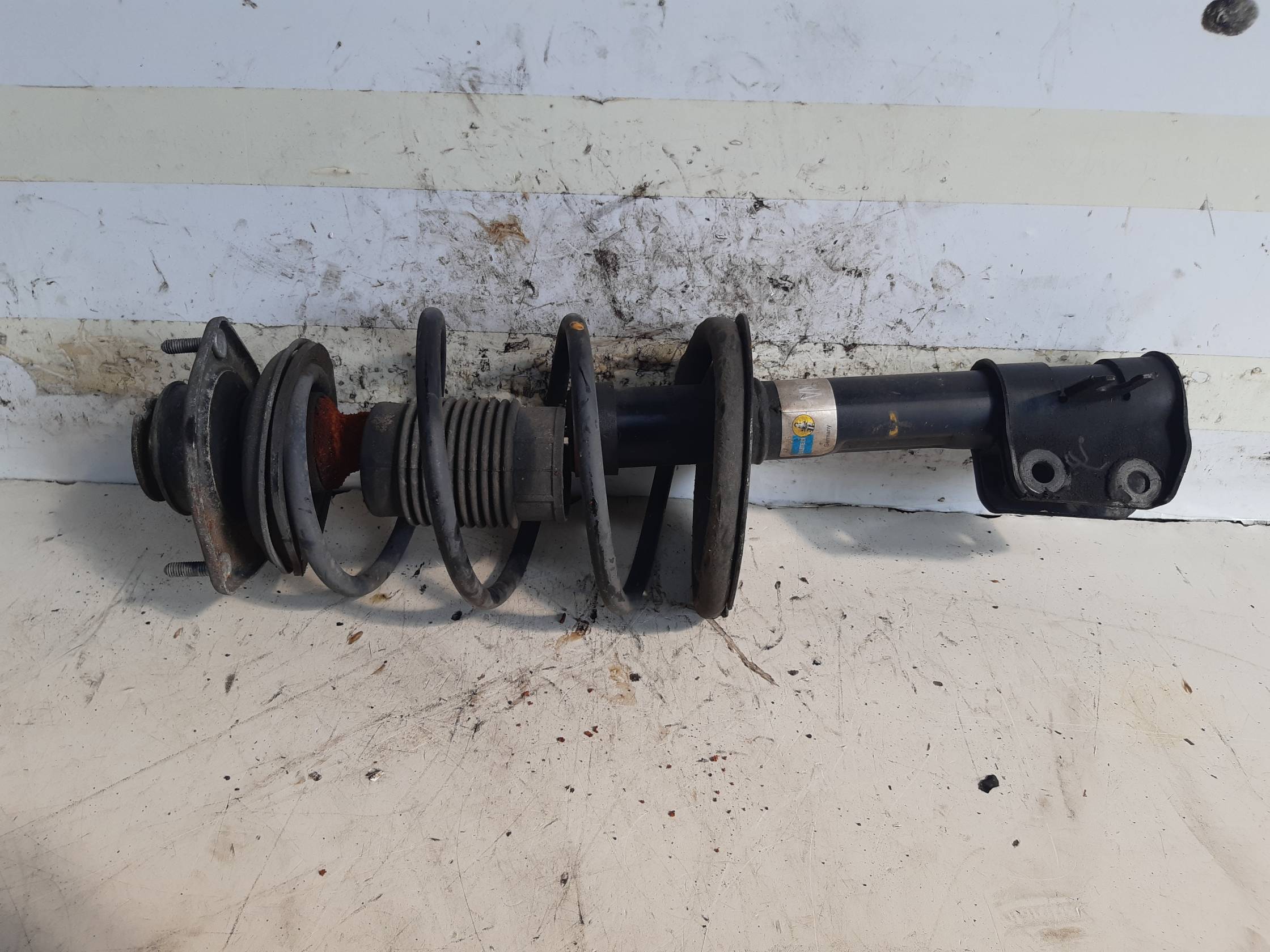 Ammortizzatore ant. dx.